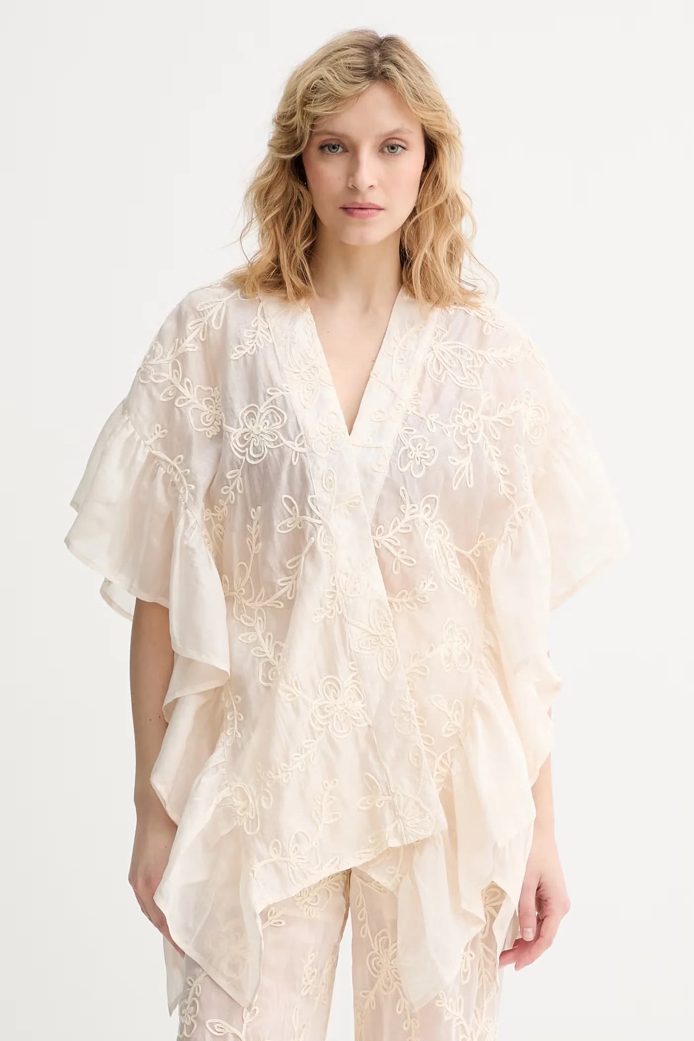 Женское пляжное платье