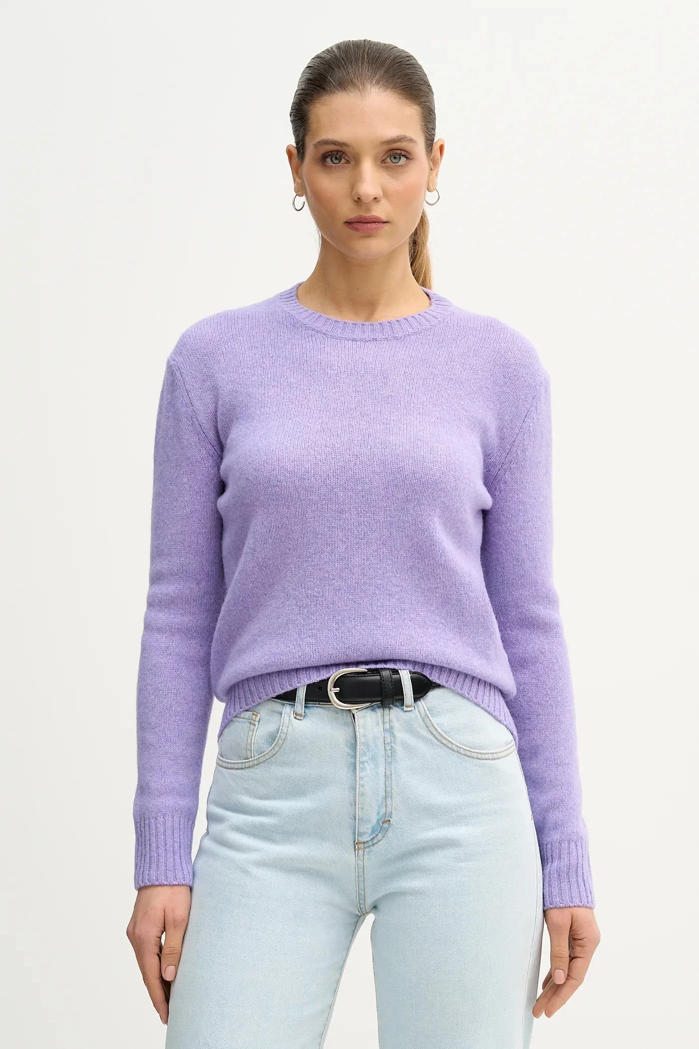 Шерстяной свитер