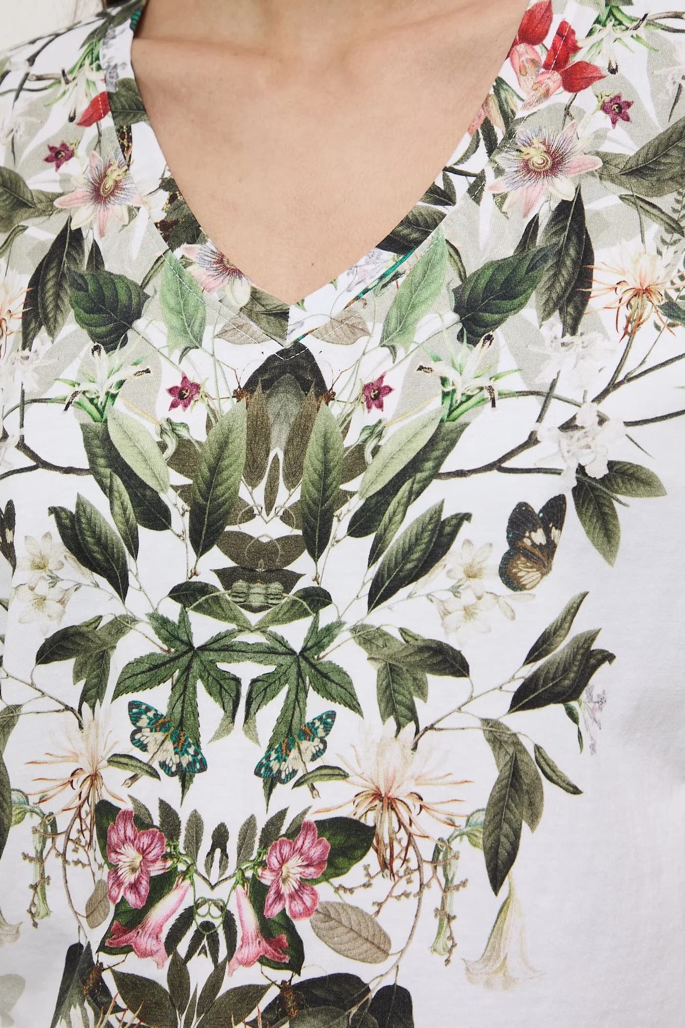 Женская хлопковая футболка - фото 5