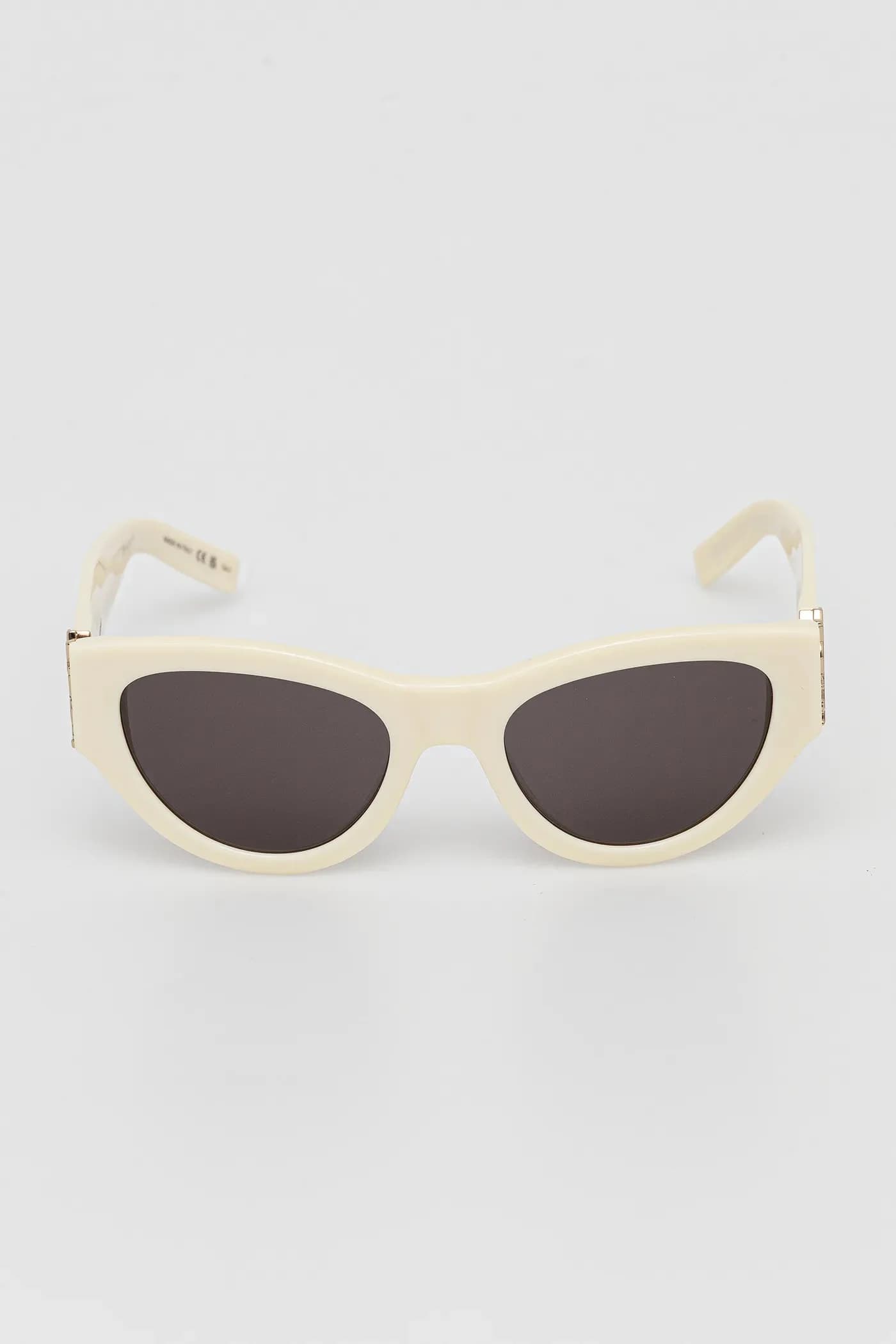 Солнцезащитные очки - фото 3