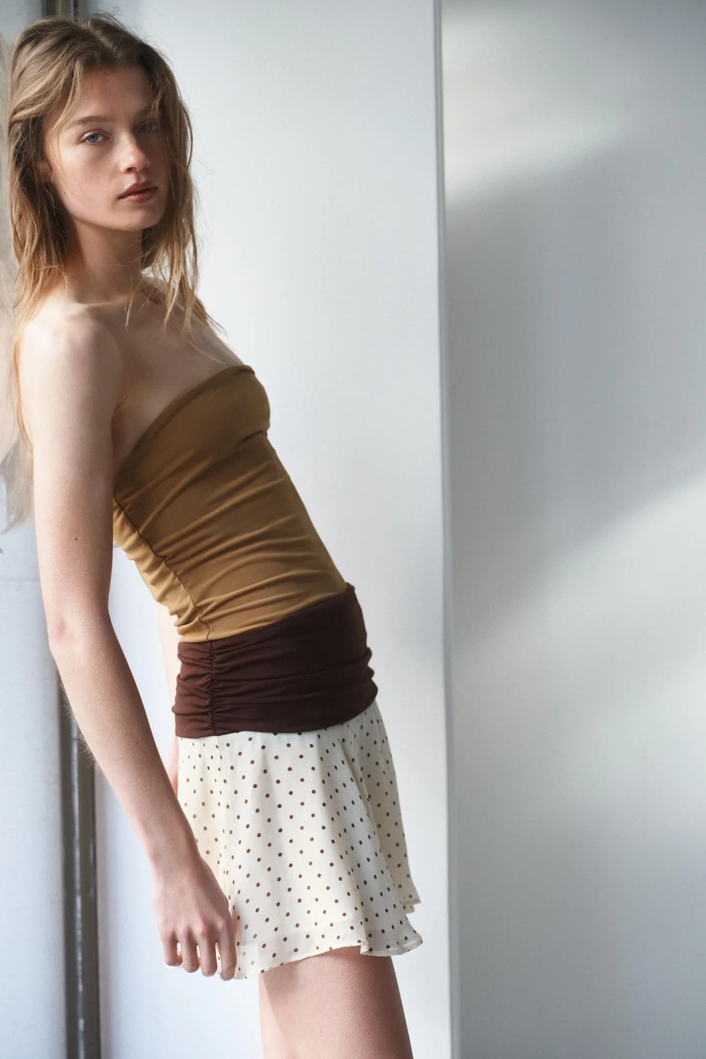 ПЛАТЬЕ СО ВСТАВКАМИ - фото 2