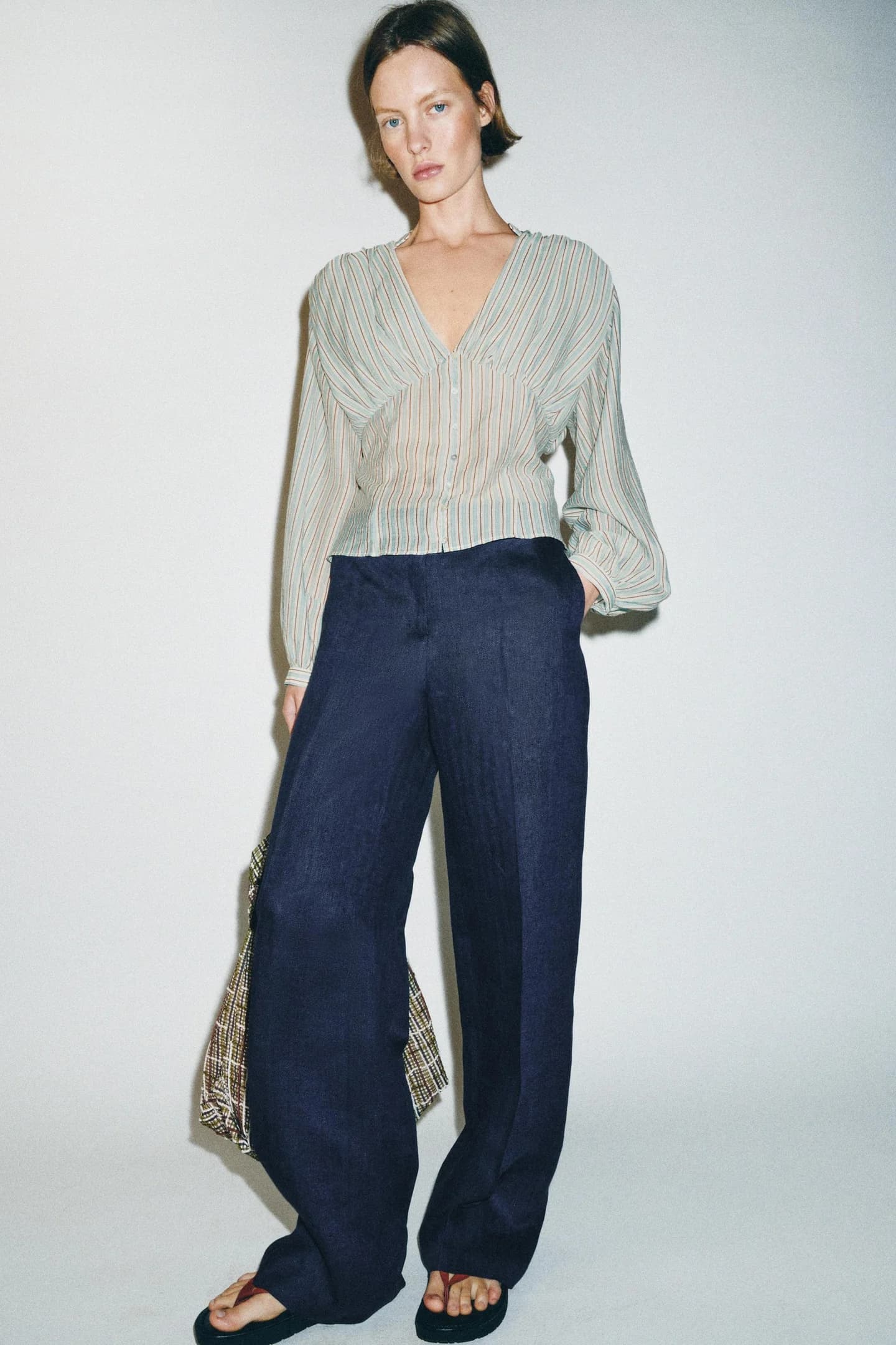 ПОЛОСКАЯ РУБАШКА С ВЫРЕЗОМ - фото 2