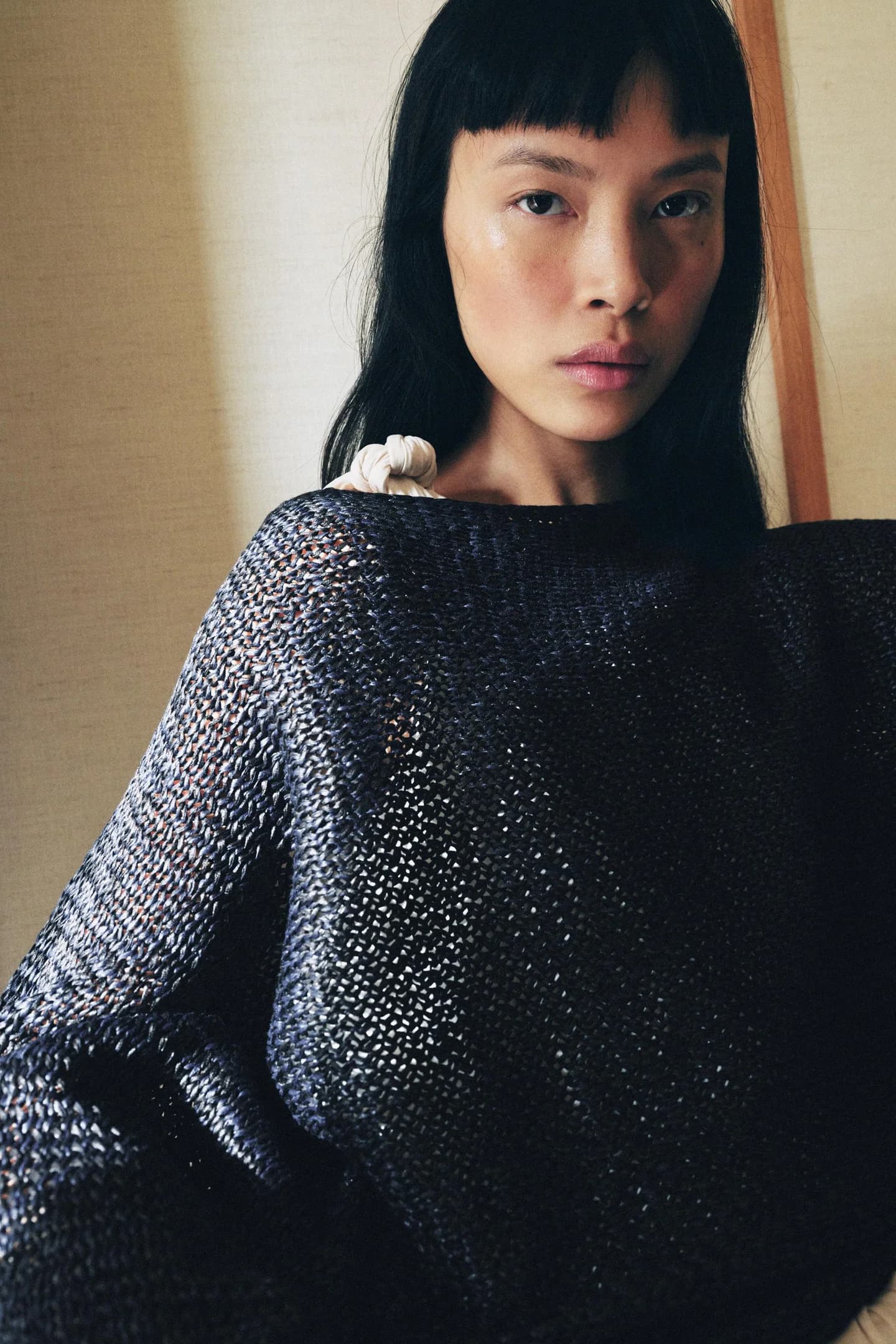 СВИТЕР С ШИРОКИМИ РУКАВАМИ - фото 2