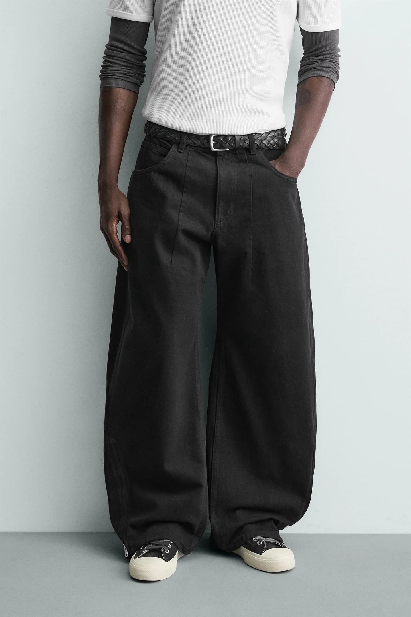 ДЖИНСЫ БАЛЛОННОГО КРОЯ НА МОЛНИИ