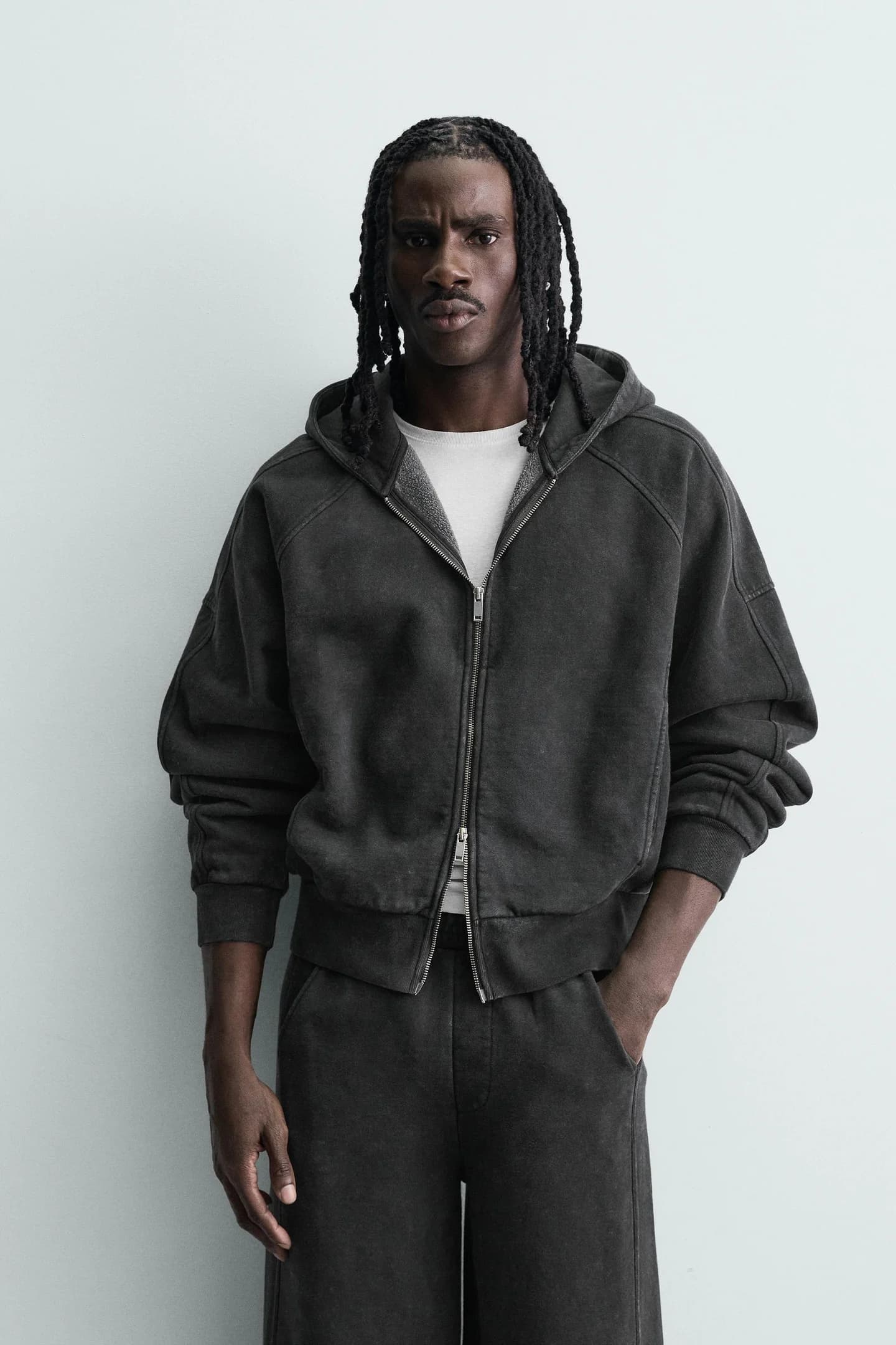 КОРОТКОЕ ХУДИ