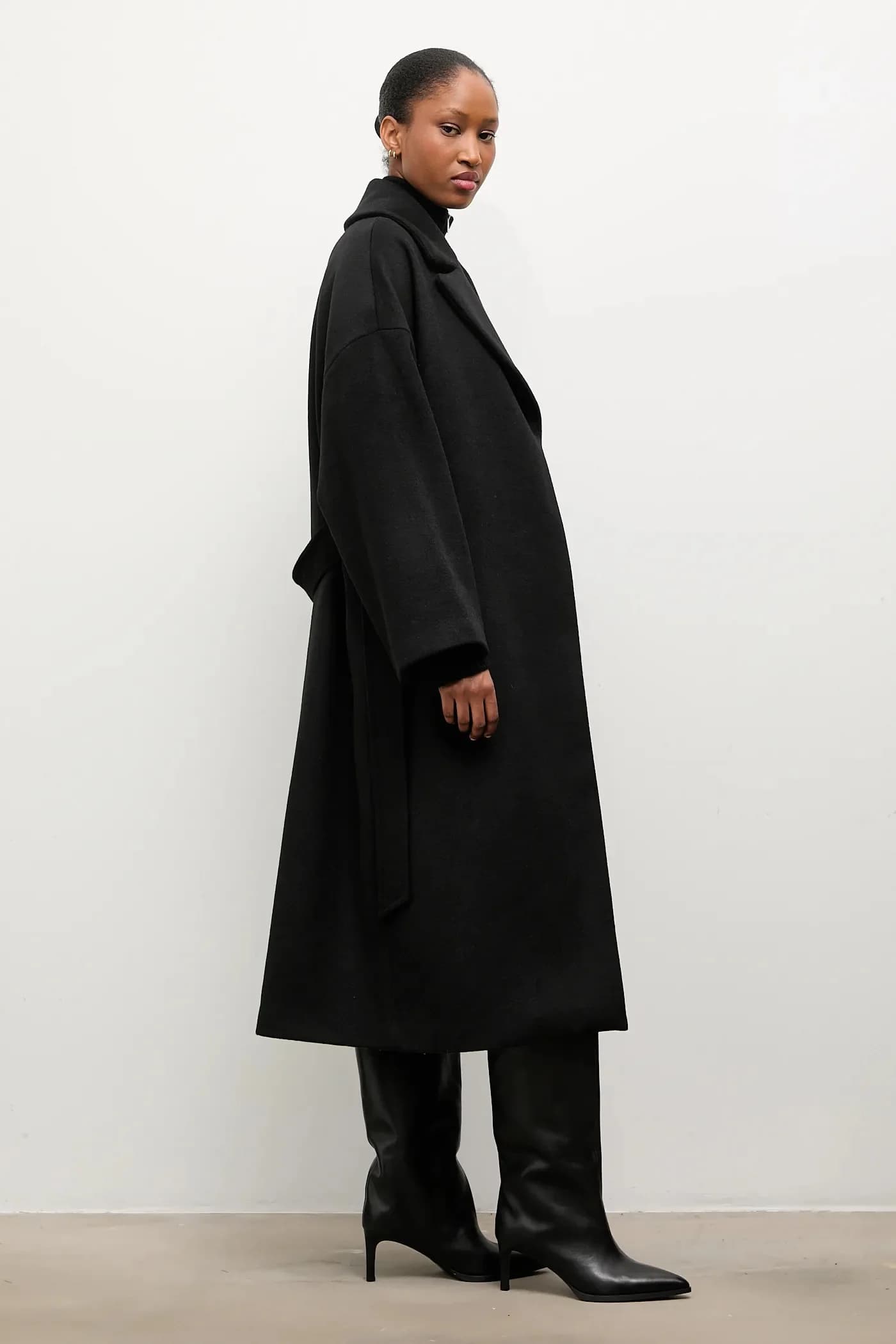 Шерстяное пальто