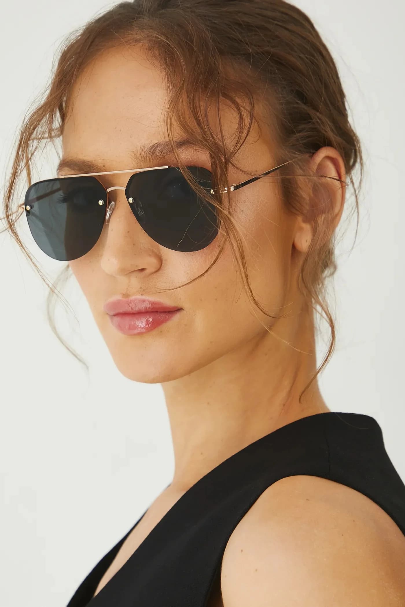 Солнцезащитные очки