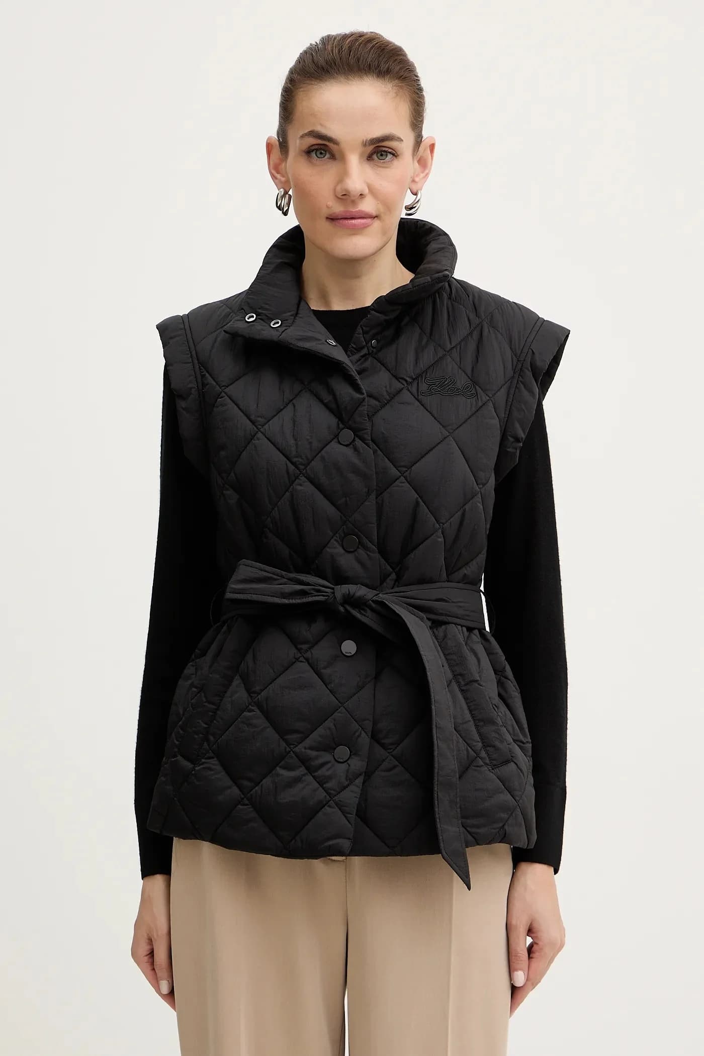 Без рукавов