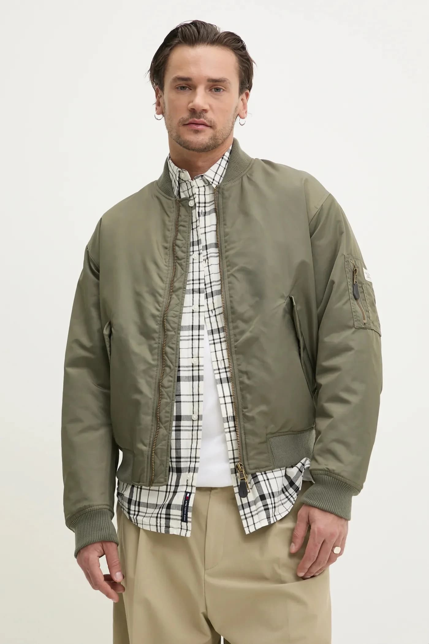 Куртка-бомбер