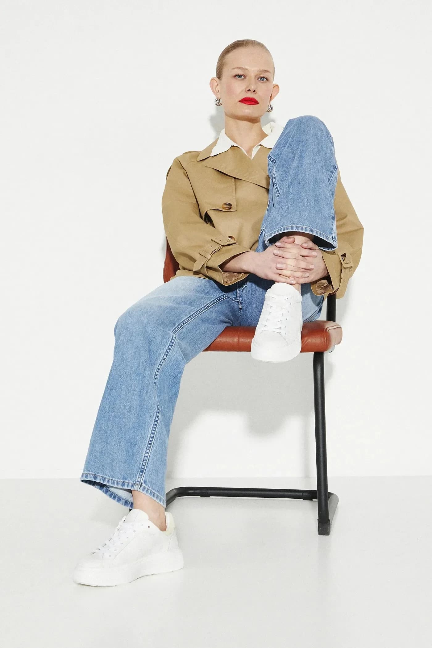 Кожаные кроссовки - фото 8