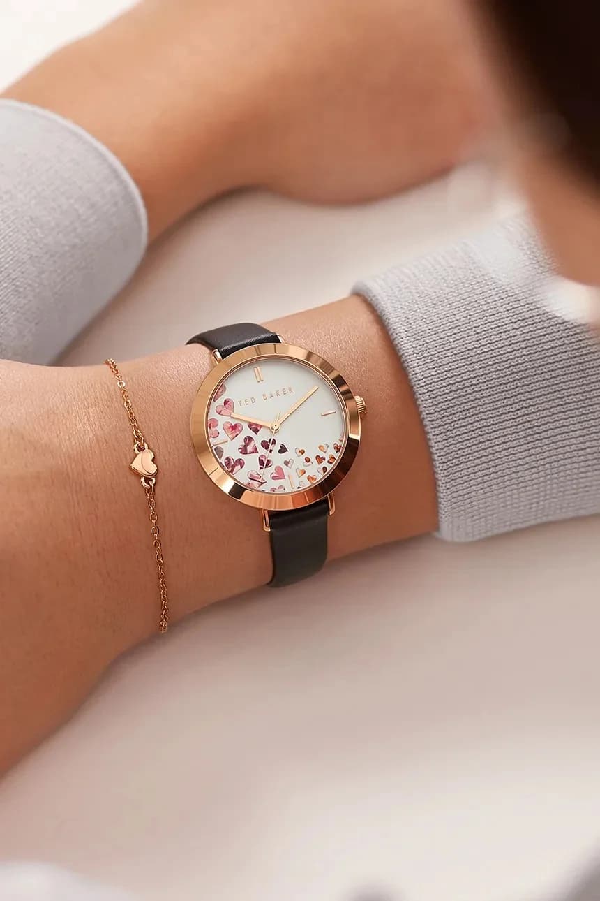 Часы и браслет - фото 4