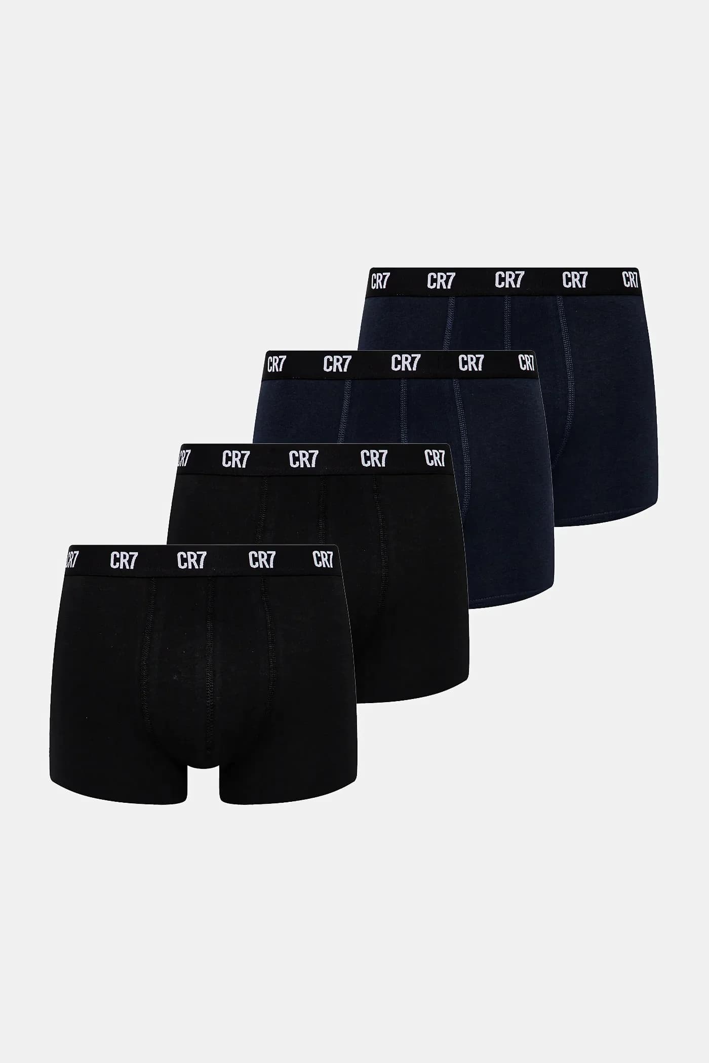 Комплект из четырех боксеров