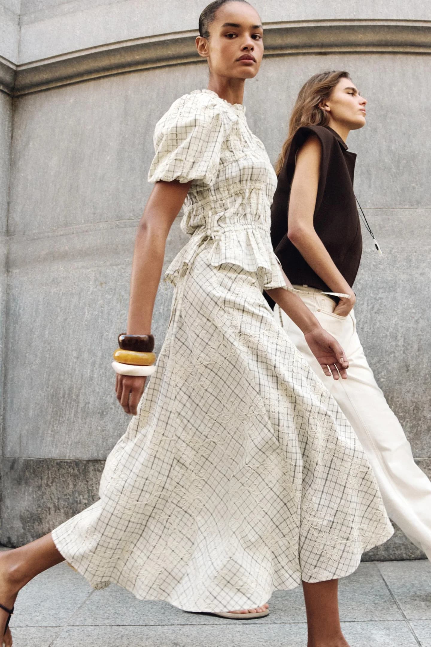 ЮБКА В КЛЕТКУ С ВЫШИВКОЙ И ЗАВЯЗКАМИ