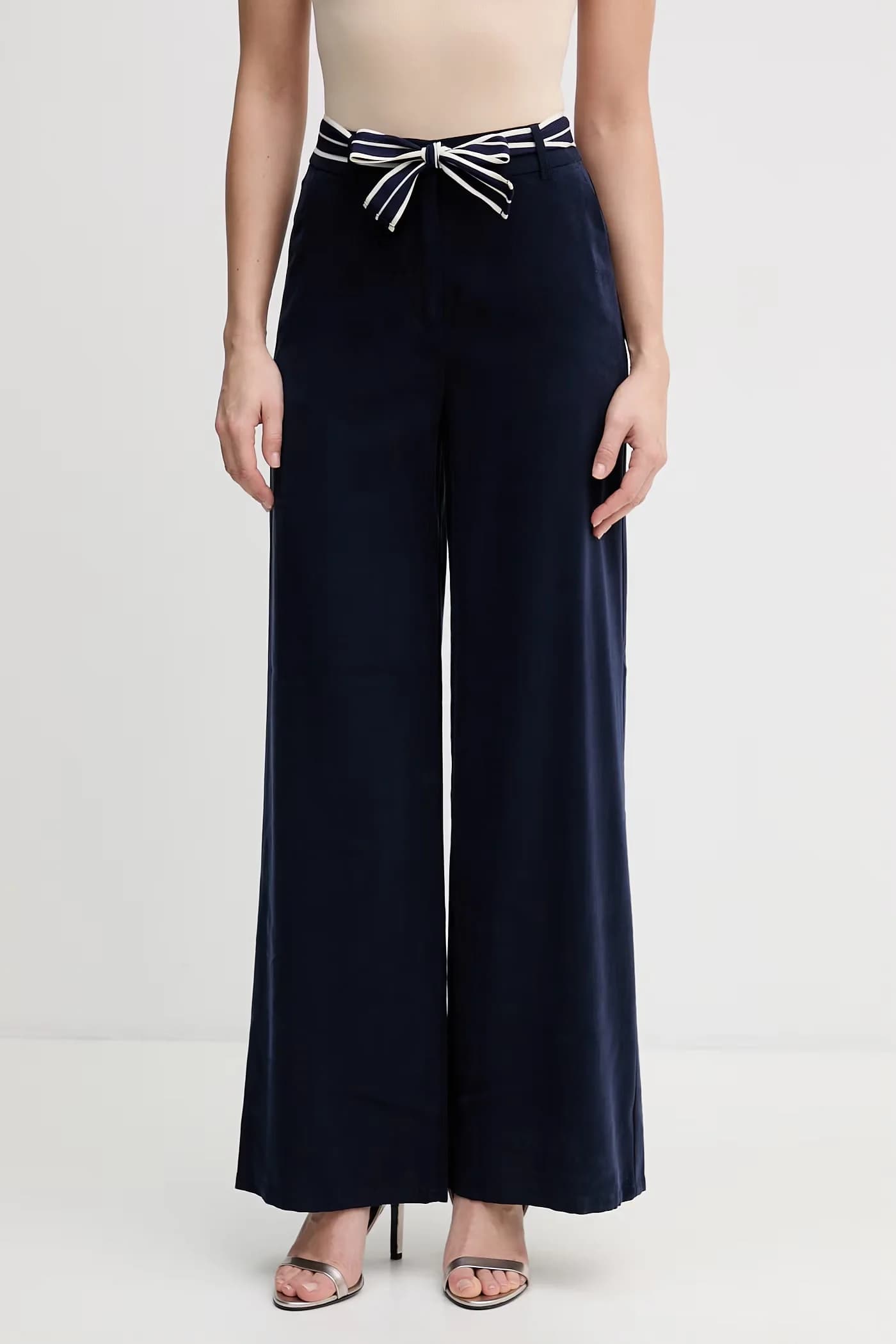 Женские брюки из вискозы