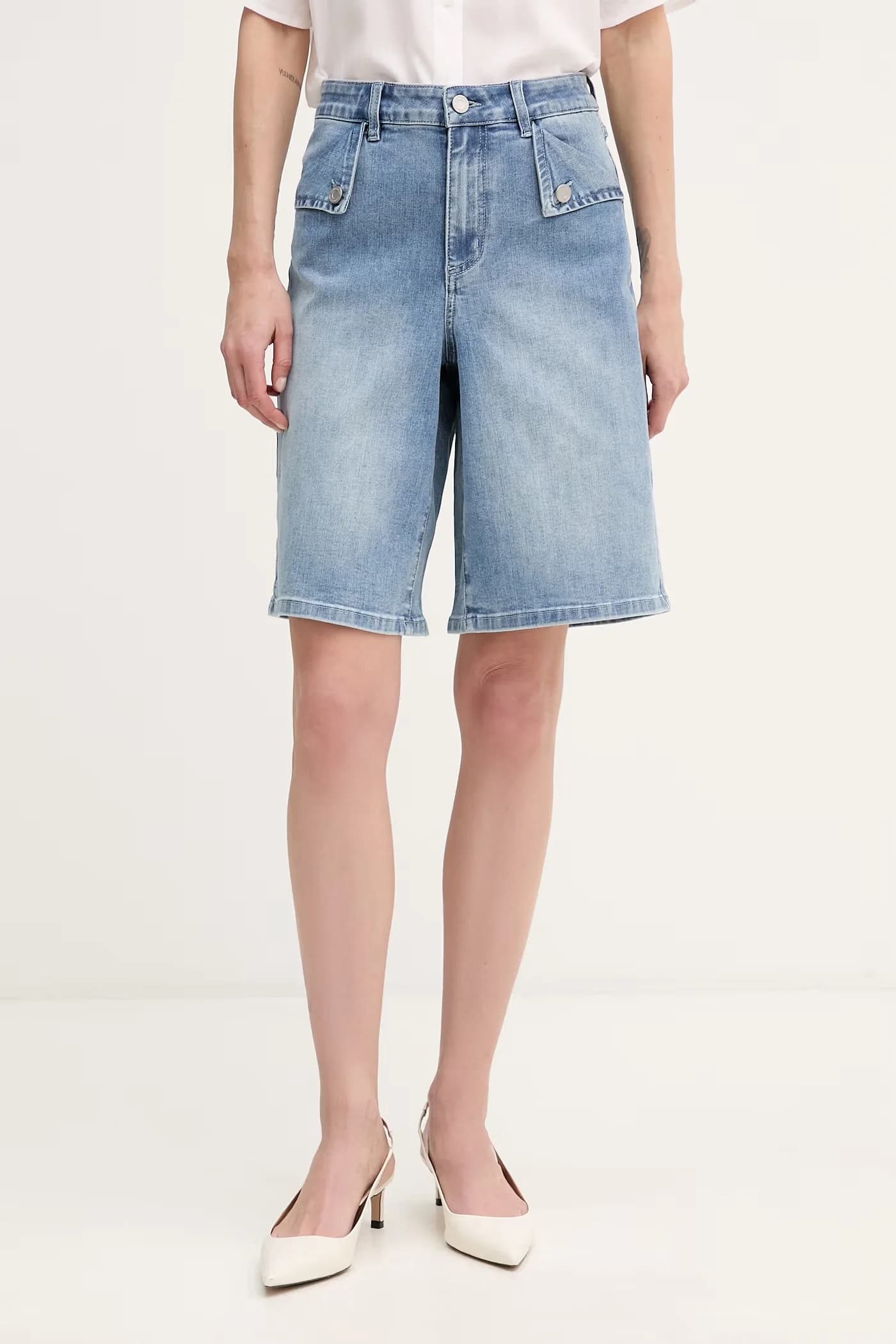 Женские джинсовые шорты