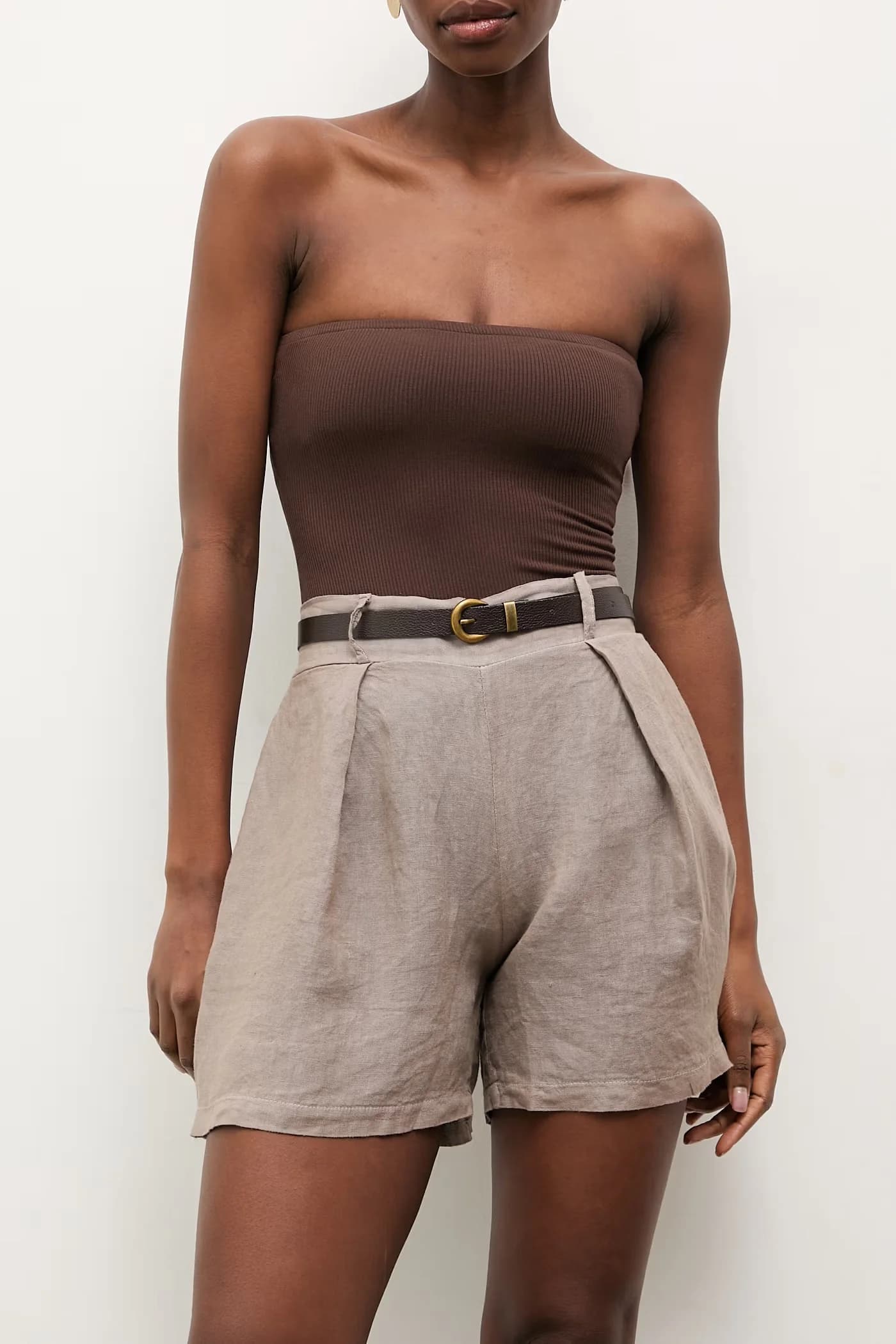 Женские льняные шорты