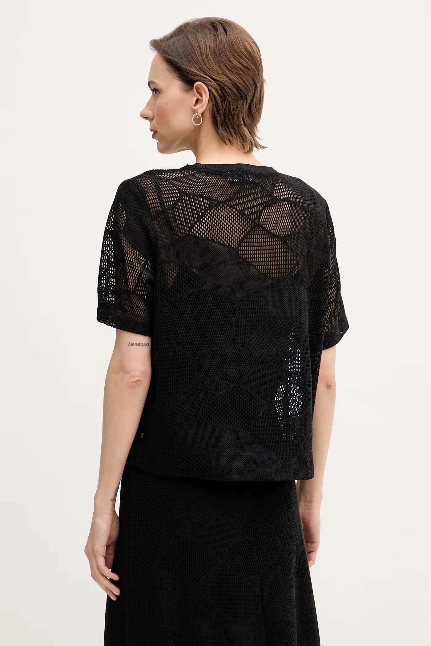 Женская футболка - фото 3