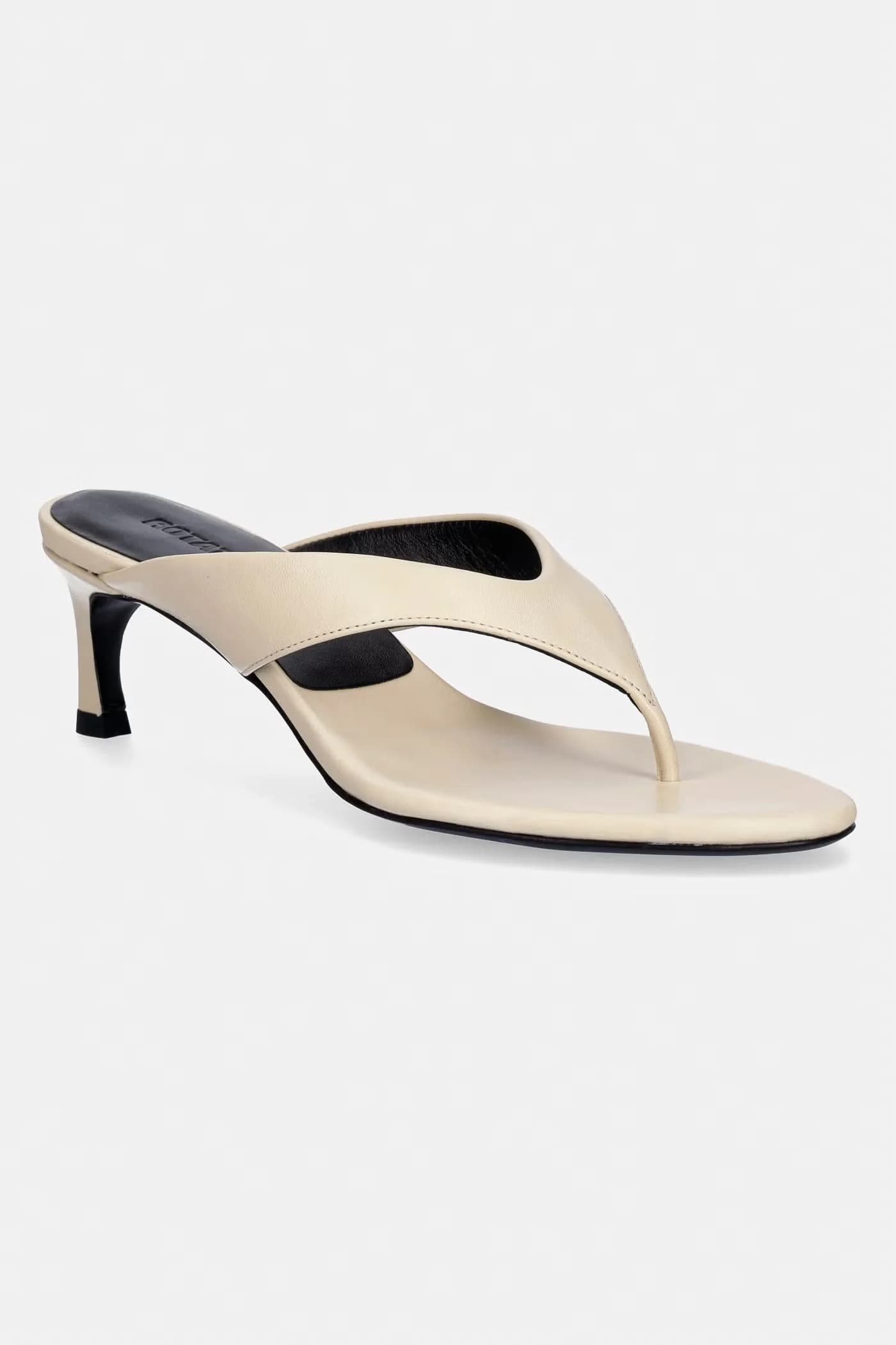 Женские кожаные шлепанцы