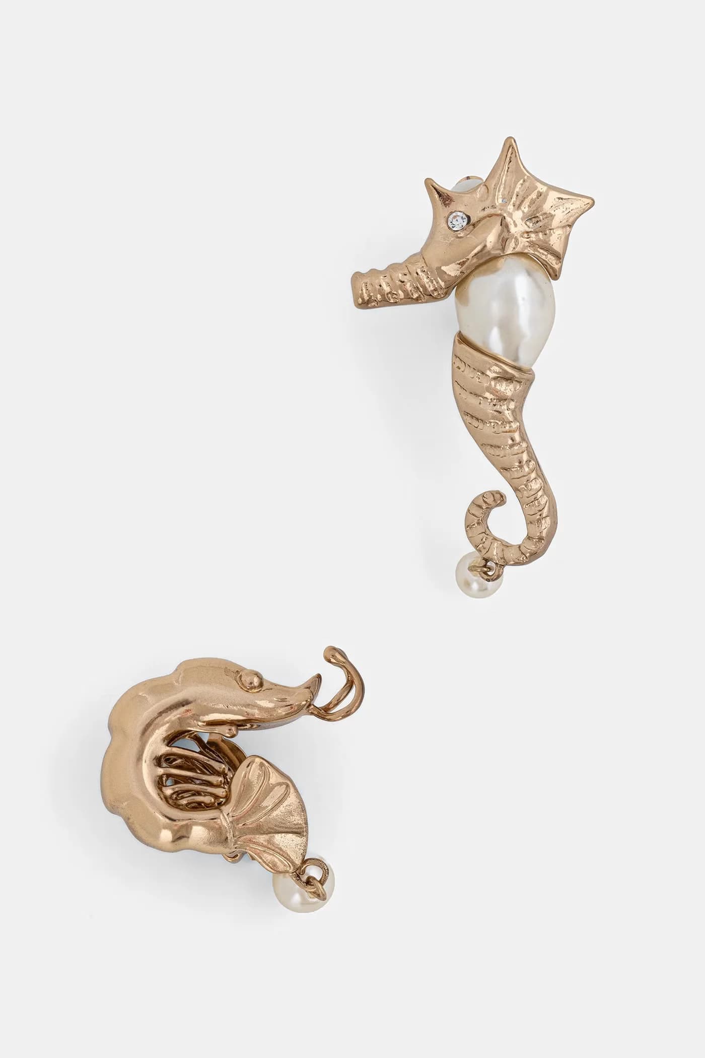 Женские клипсы ACANTO