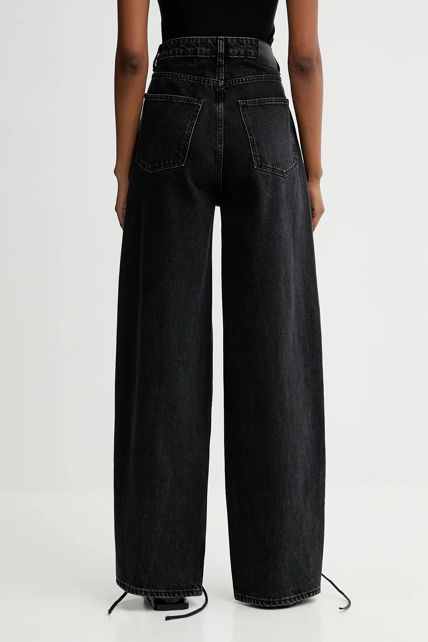 Джинсы - фото 3