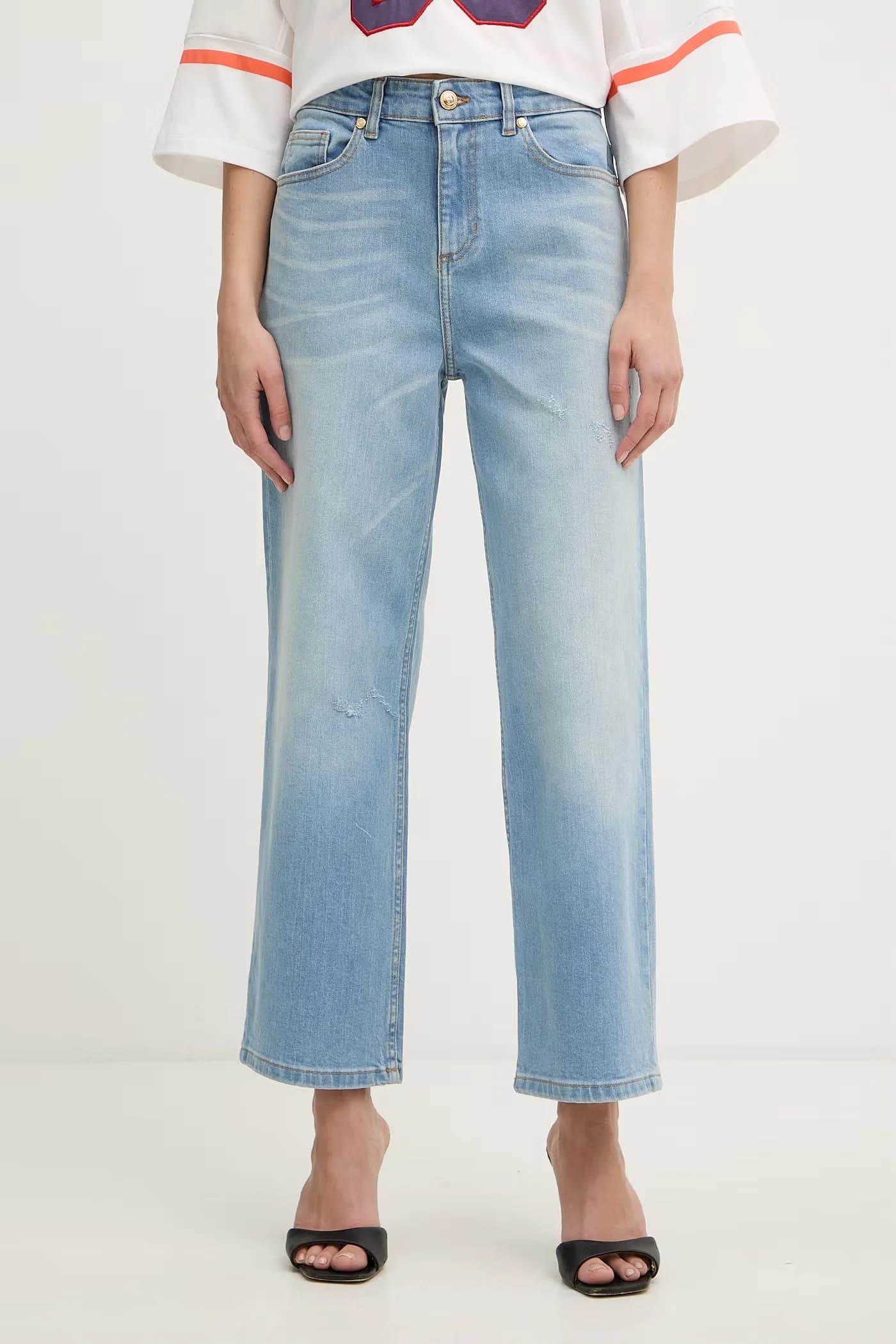 Женские прямые джинсы