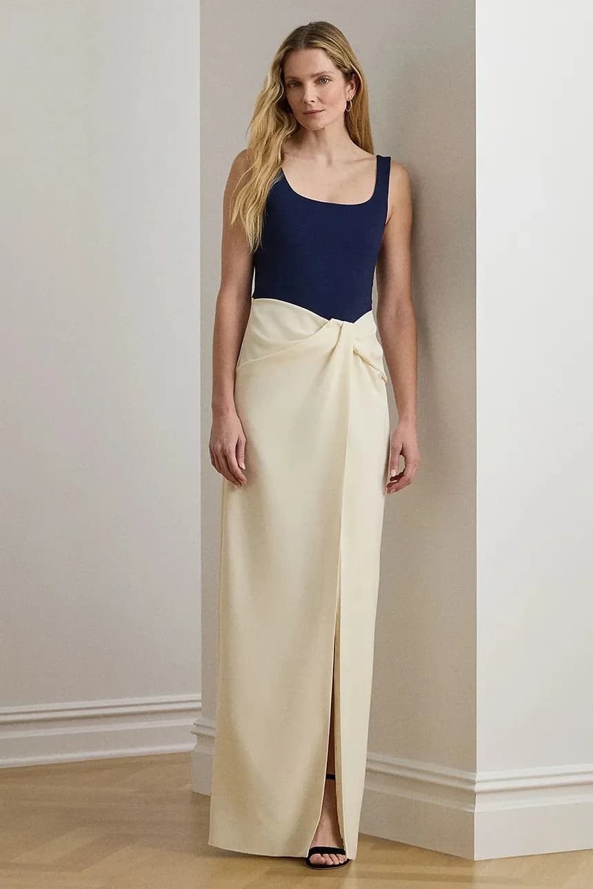 Платье из вискозы