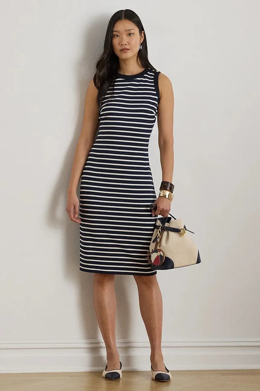 Платье из вискозы