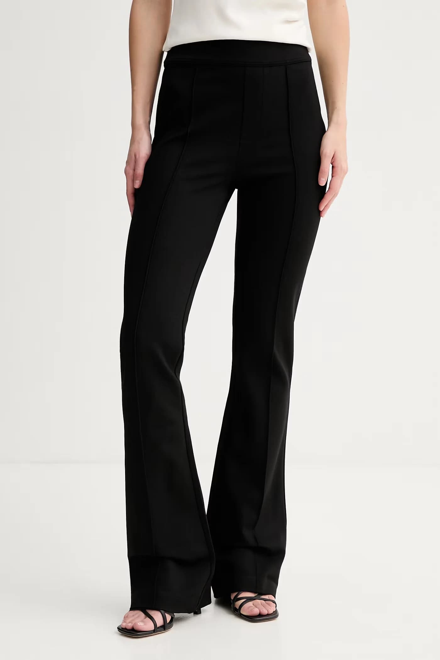 Женские широкие брюки из вискозы Nolphine.