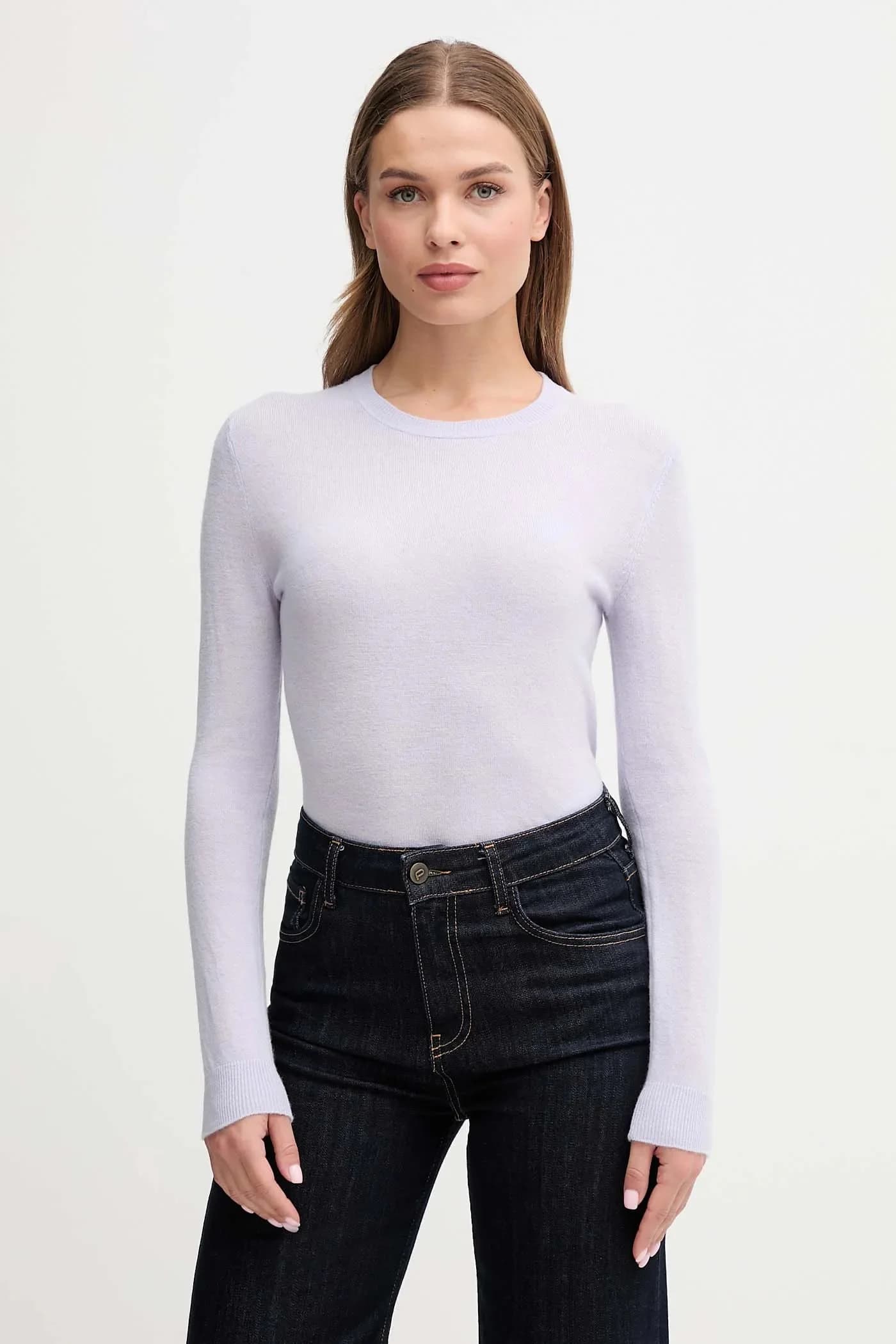 Шерстяной свитер