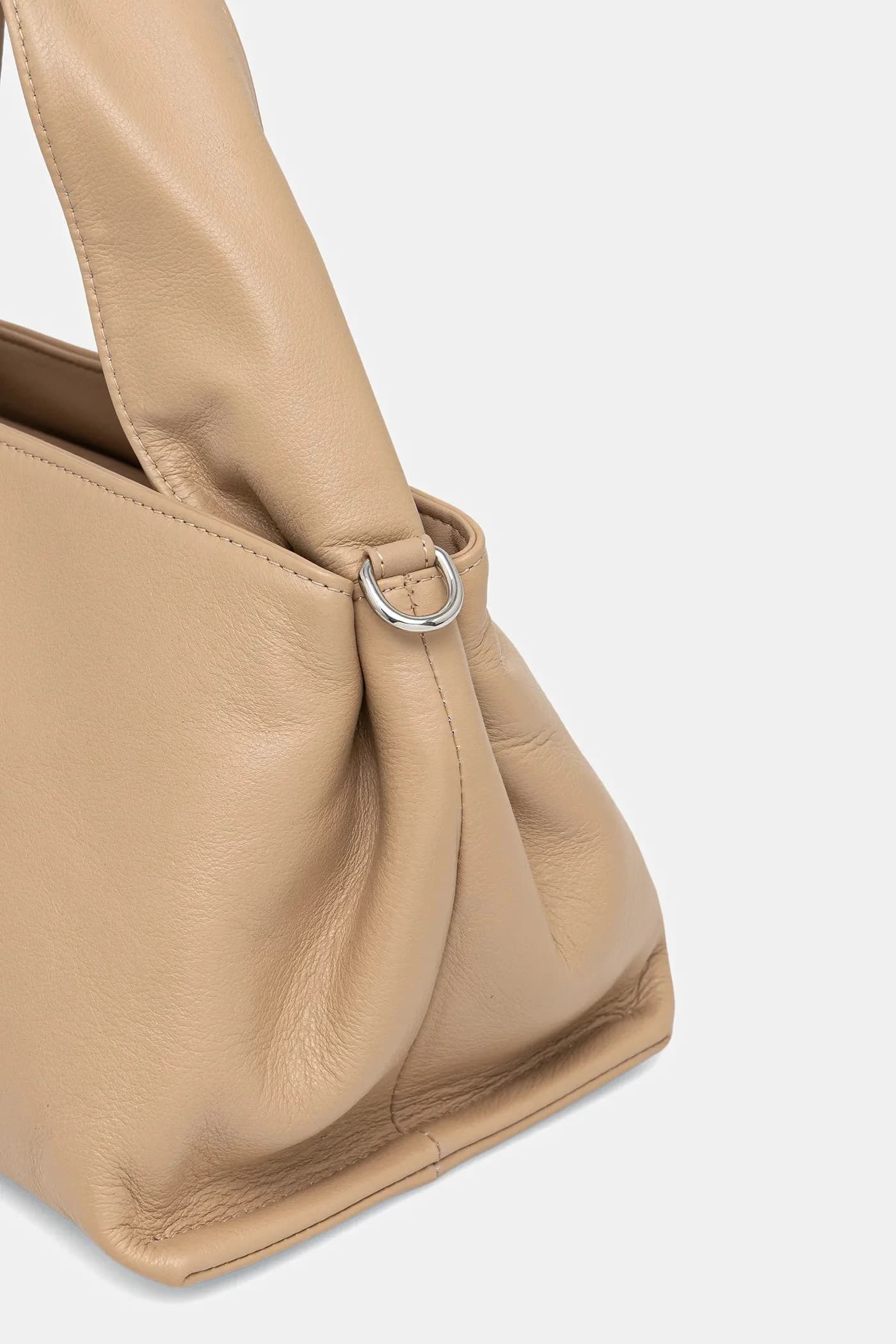 Кожаная сумочка - фото 4