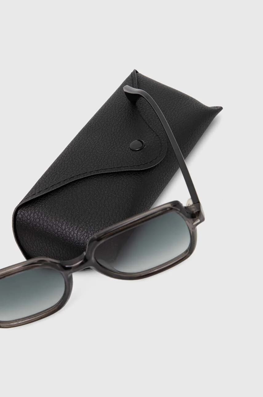 Солнцезащитные очки - фото 5