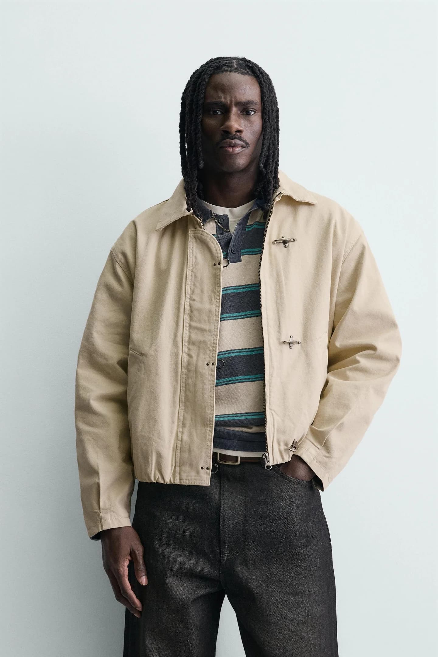 Укороченная куртка с петлями на пуговицах - фото 2