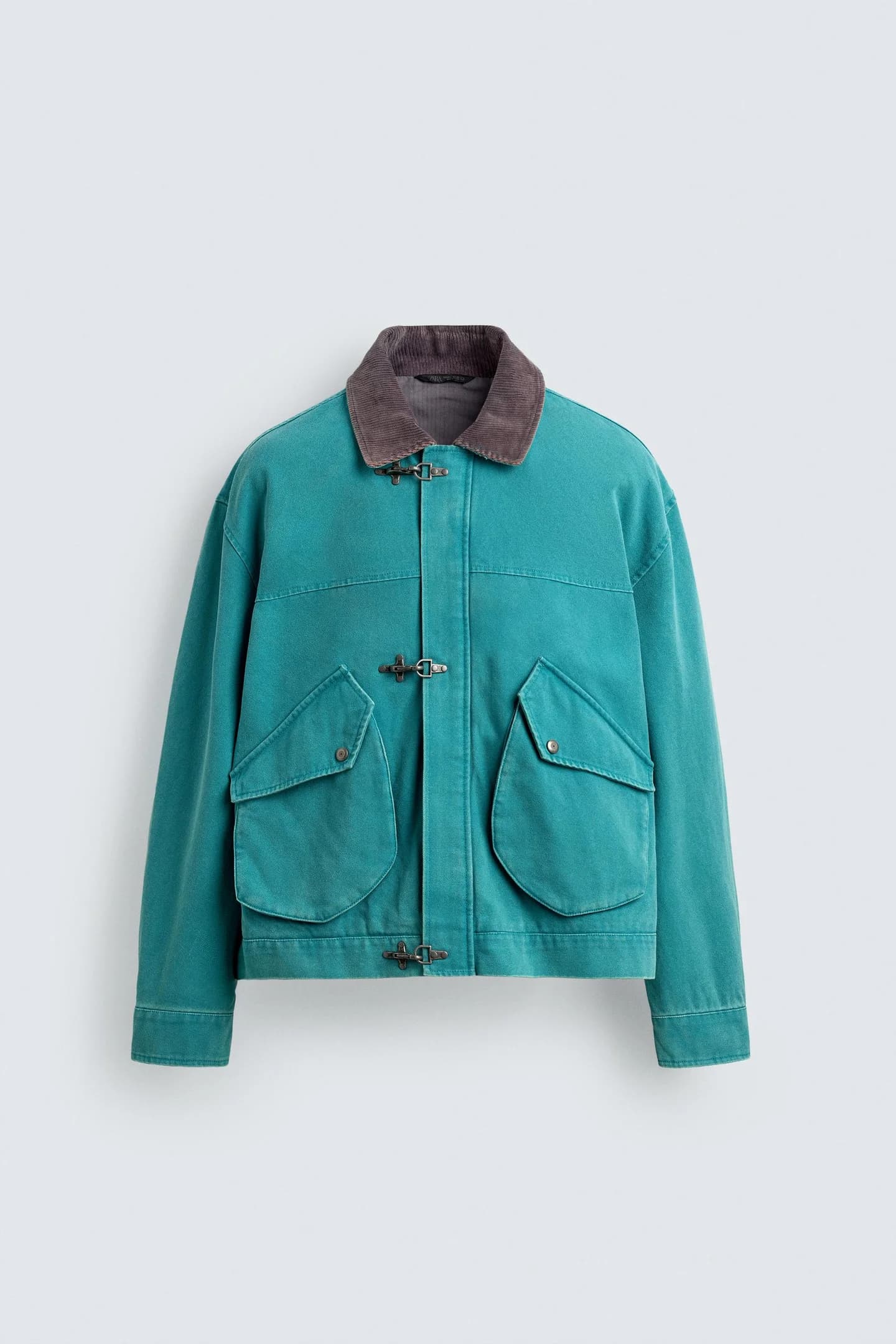 КУРТКА НА КОРОБКОЙ ПЕТЛЕ