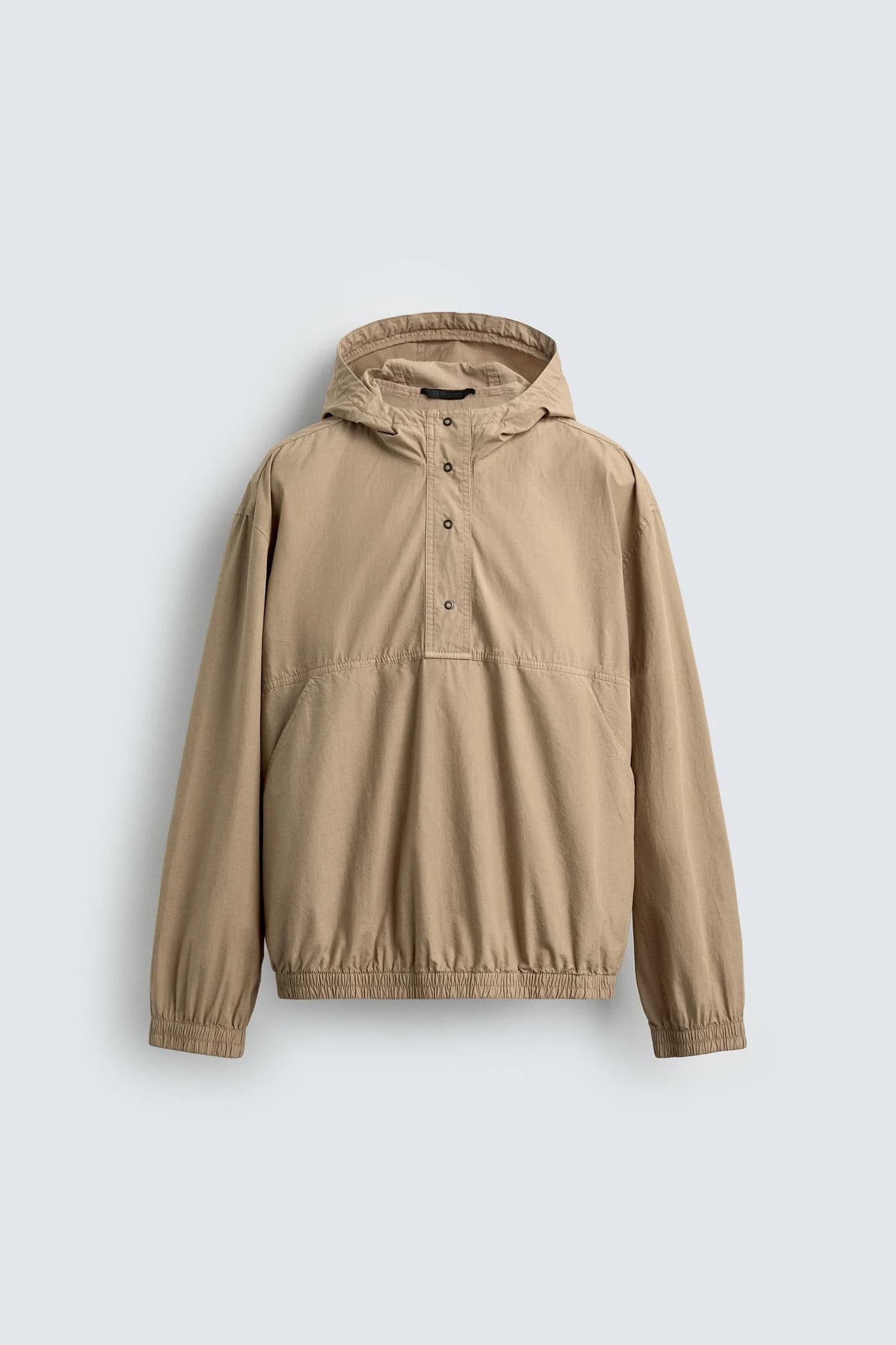 КУРТКА-КЕНГУРУ С КАПЮШОНОМ, СВОБОДНОЙ КРОЙКИ