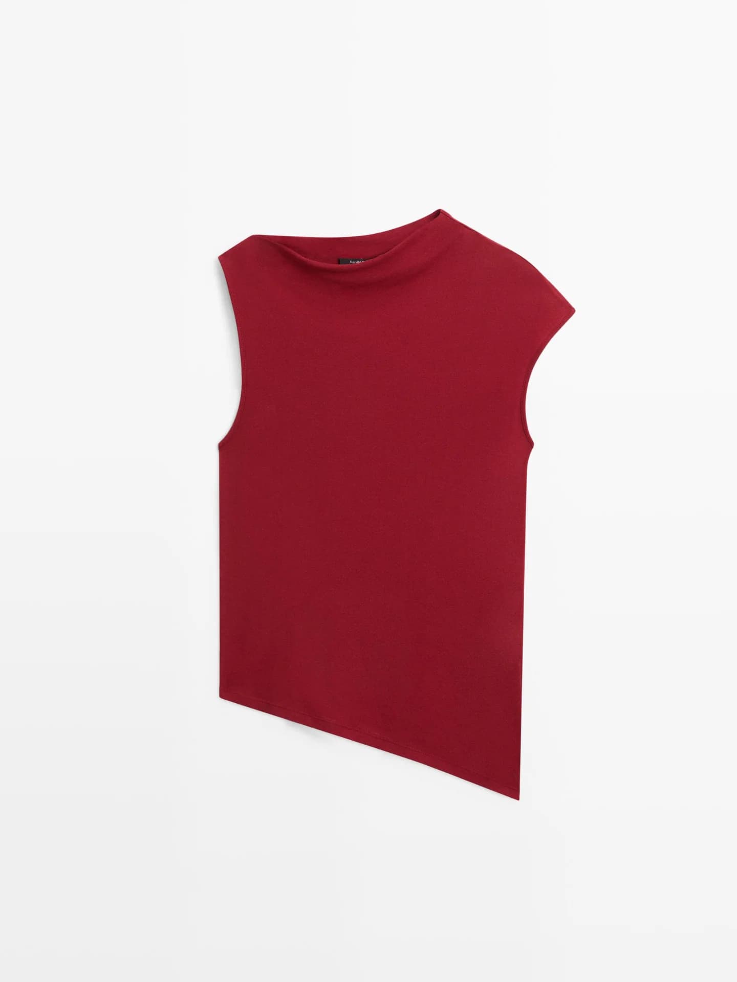 Топ из 100% хлопка с рюшами.