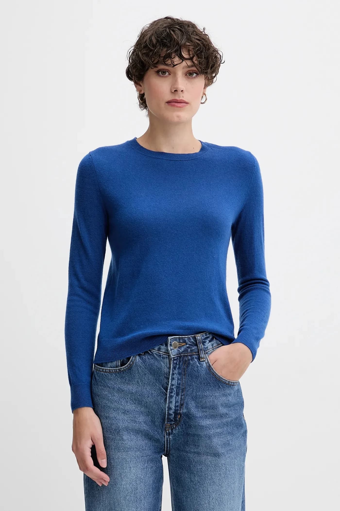 Шерстяной свитер