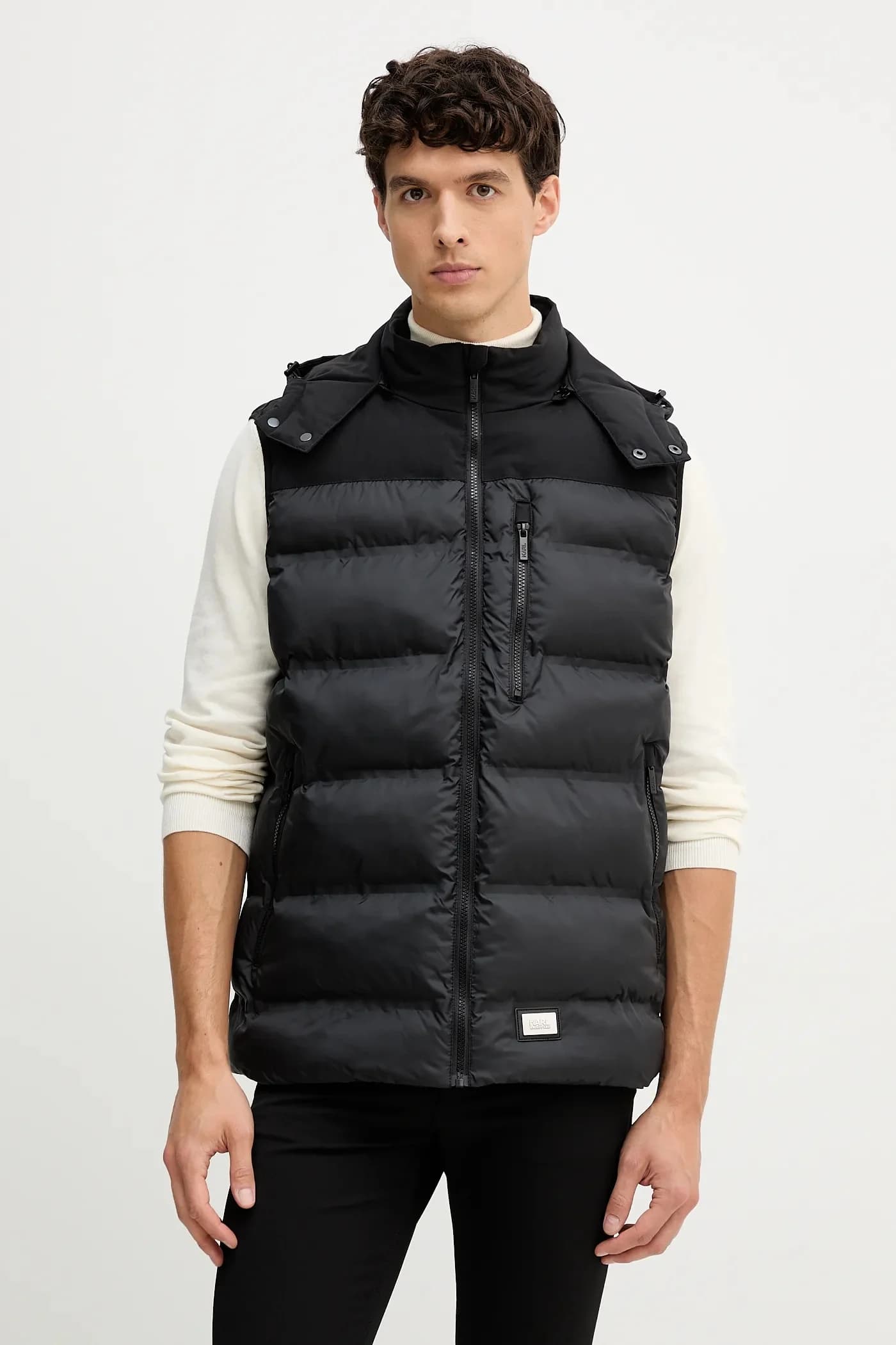 Без рукавов