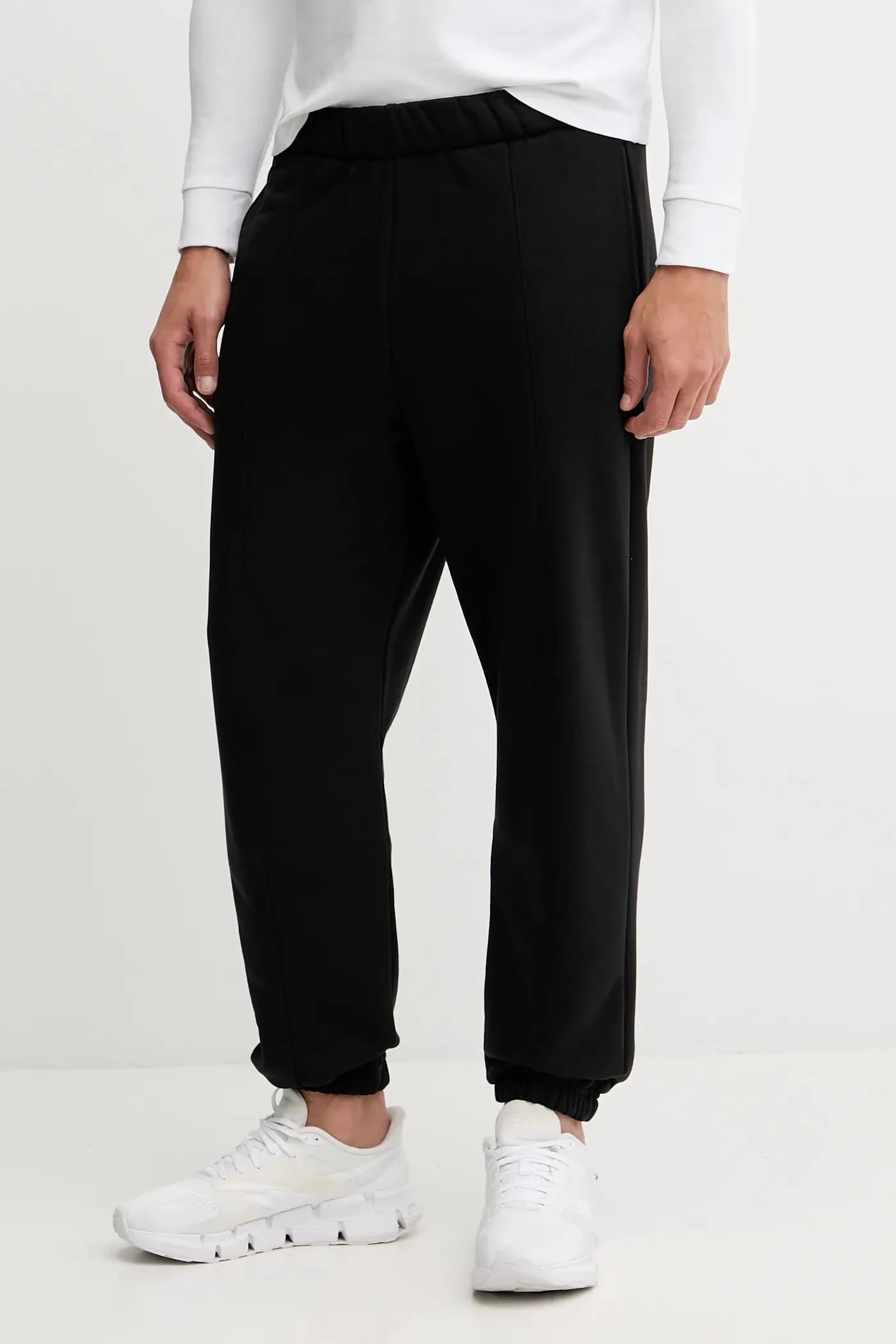 Клубные спортивные штаны