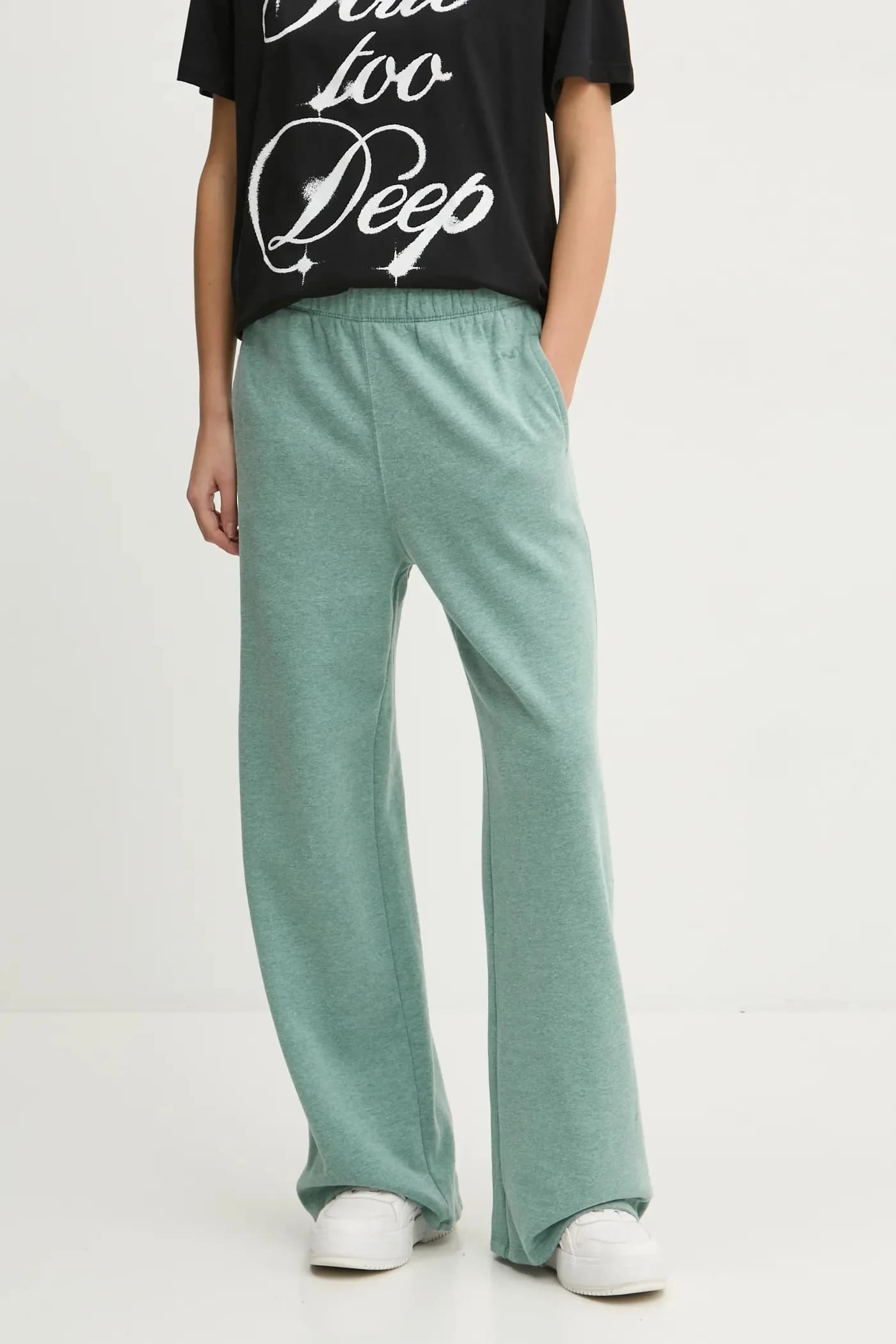 Спортивные штаны