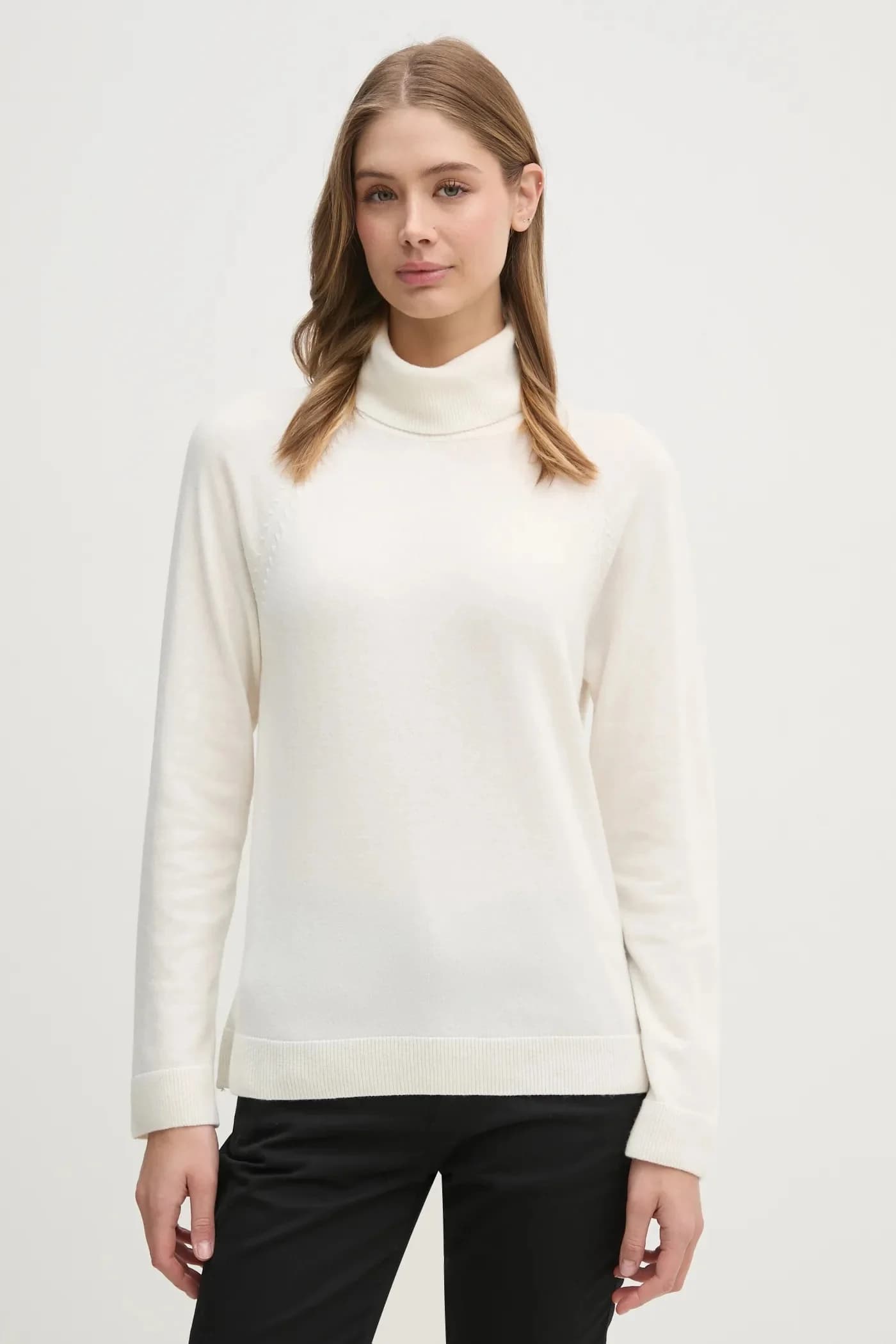 Свитер из смесовой шерсти