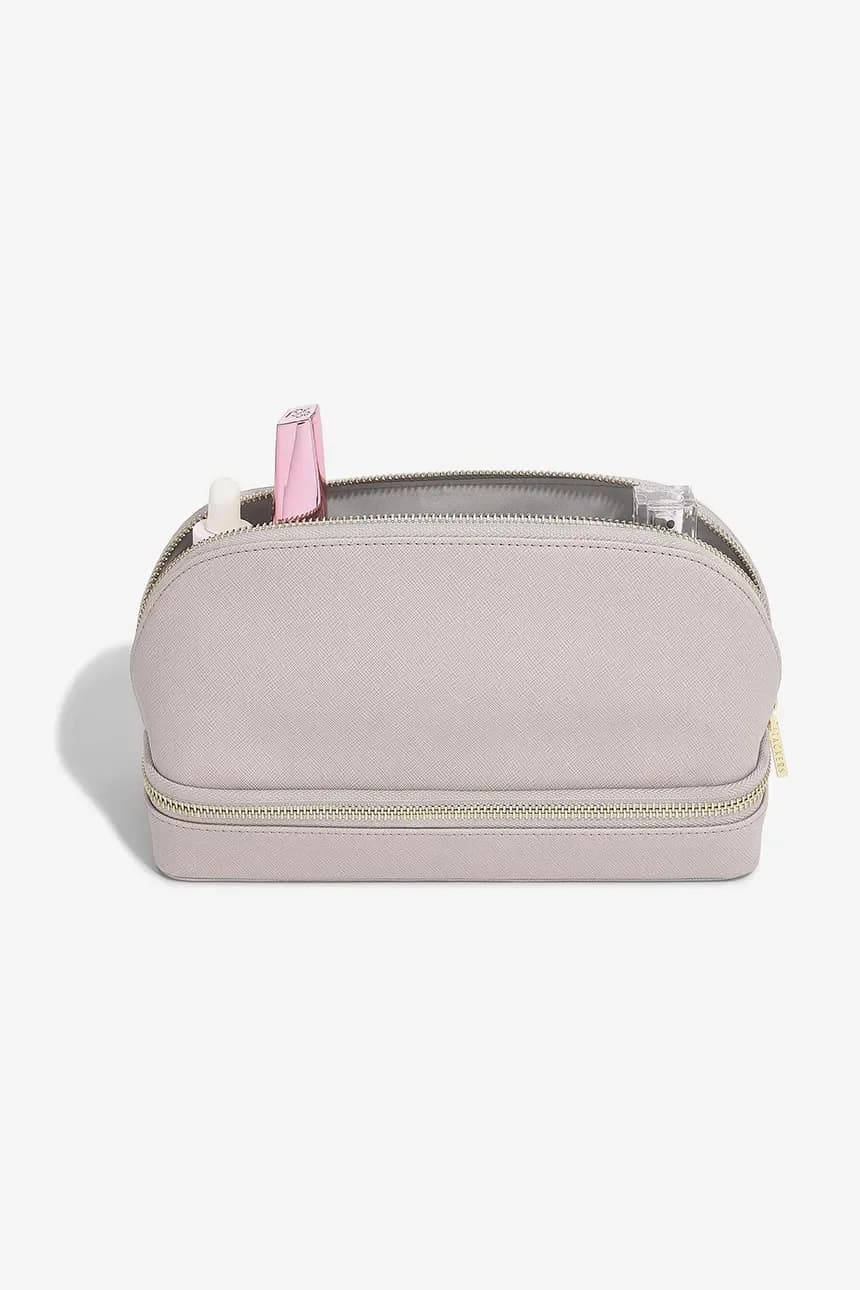 Косметичка с местом для украшений