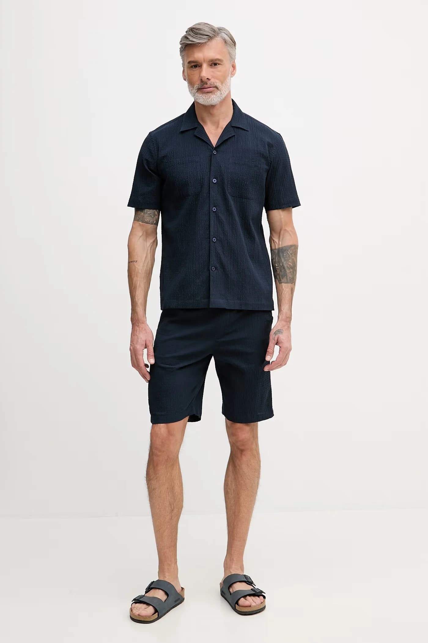 Мужской комплект из хлопка и эластана.