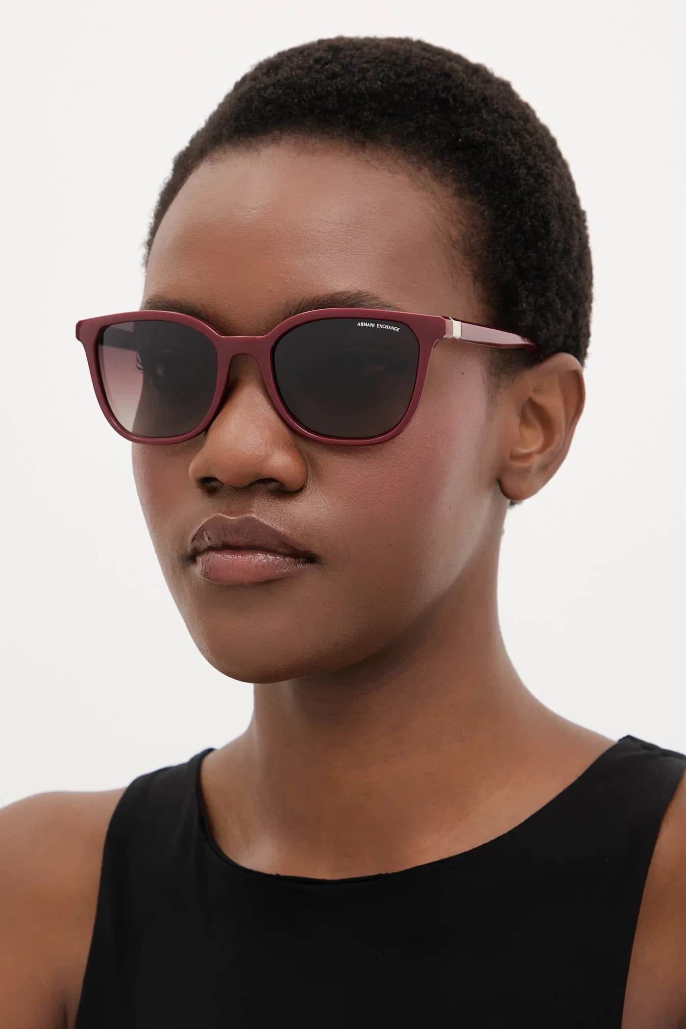 Женские солнцезащитные очки