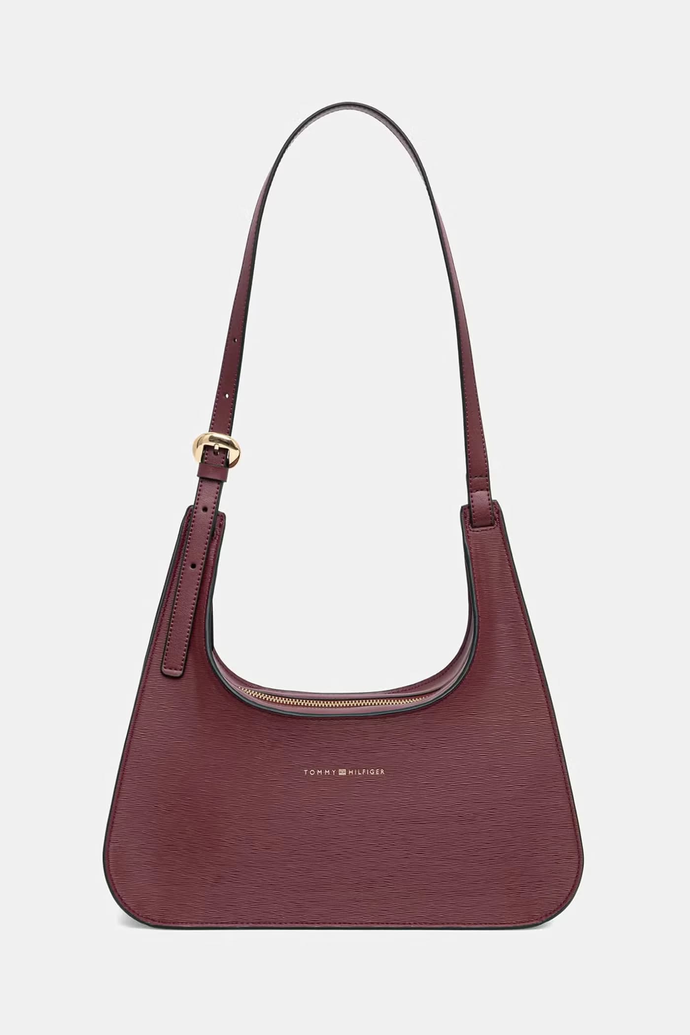 Женская сумочка из искусственной кожи.