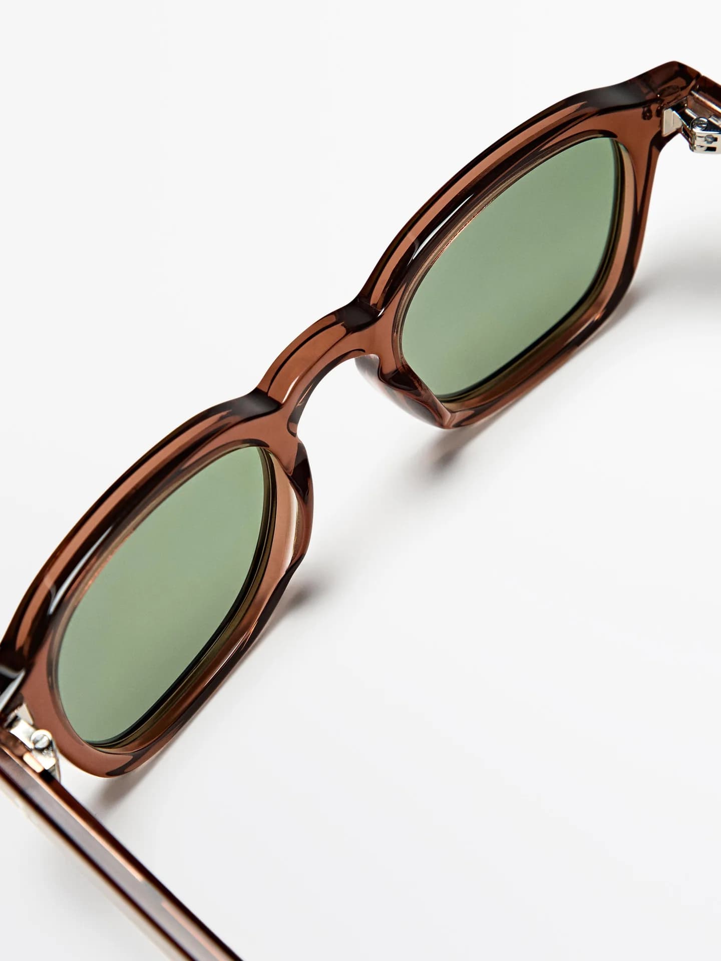 Круглые солнцезащитные очки - фото 9