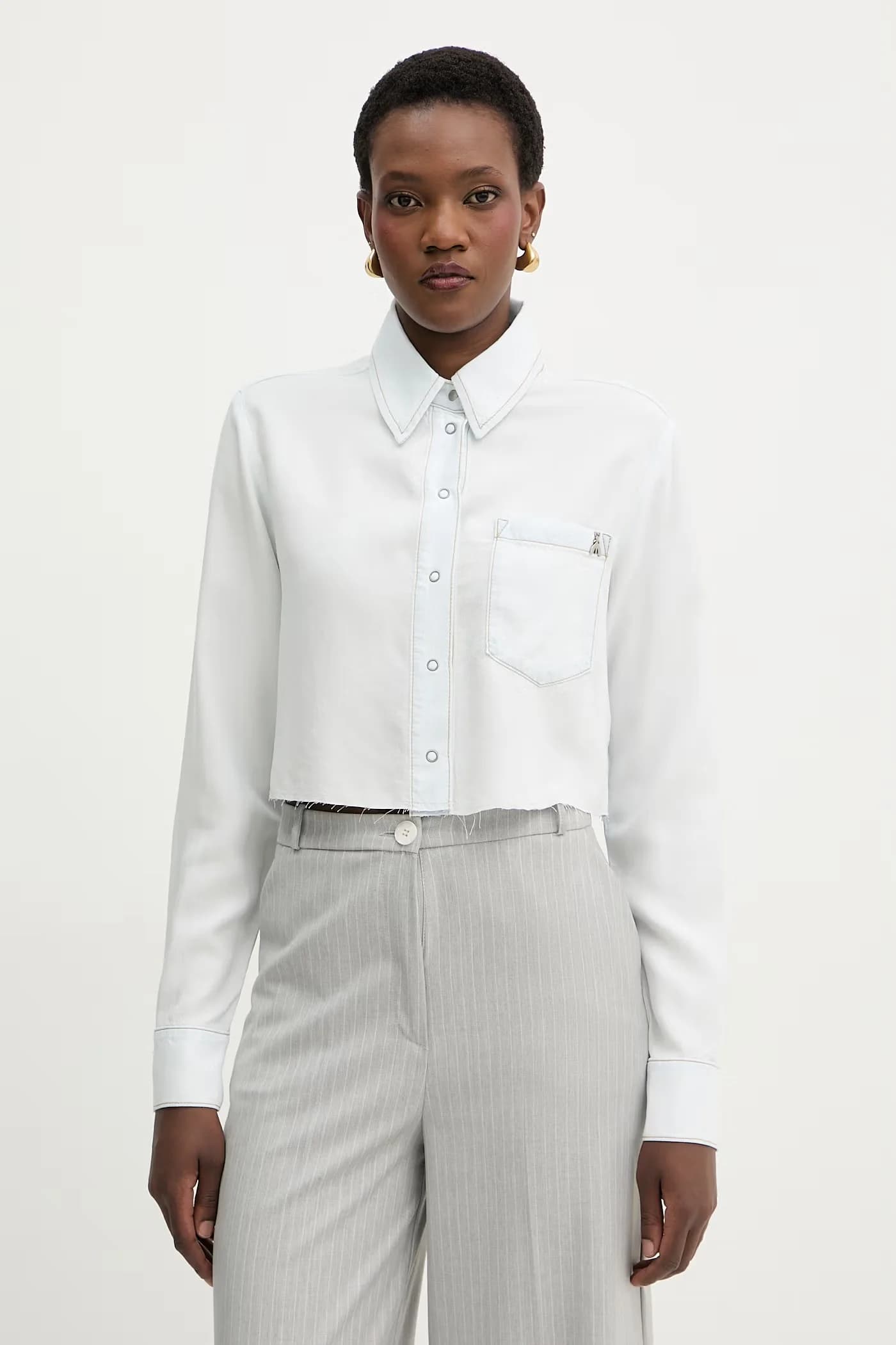 Женская джинсовая рубашка