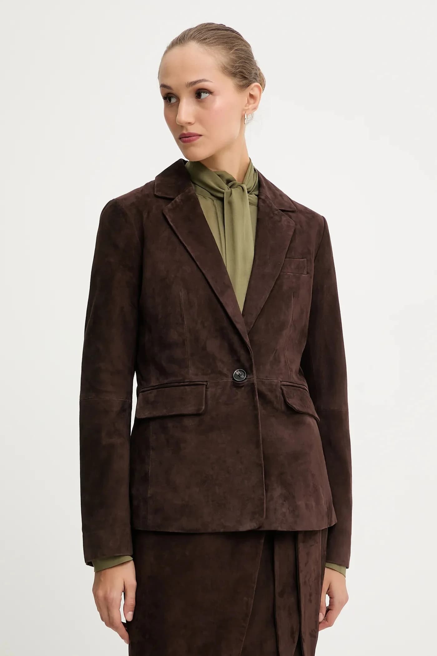 Замшевая куртка