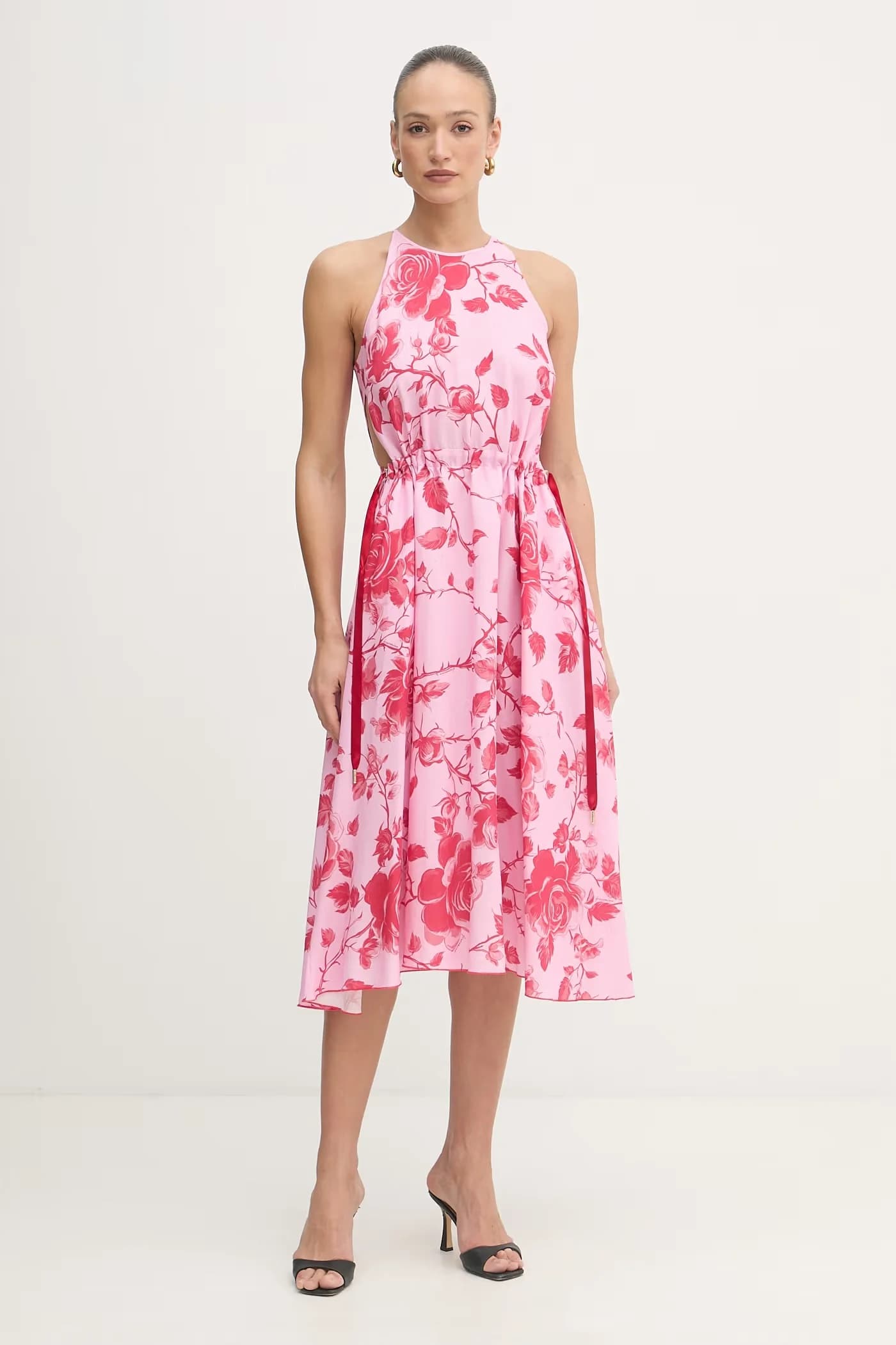 Летнее платье из льна