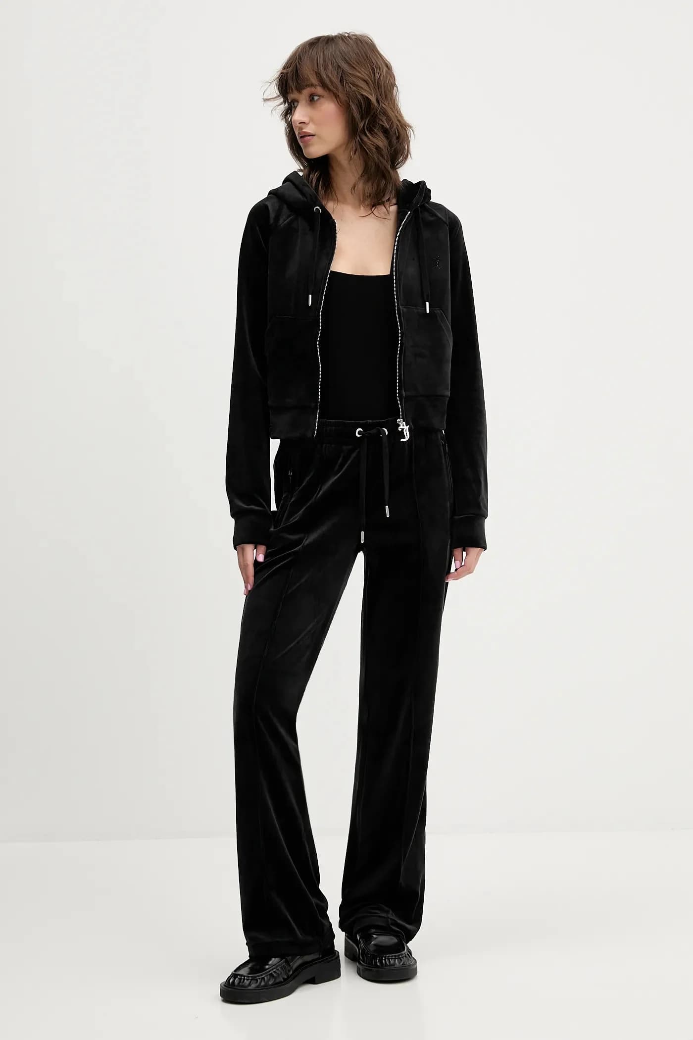 Велюровые спортивные штаны - фото 2