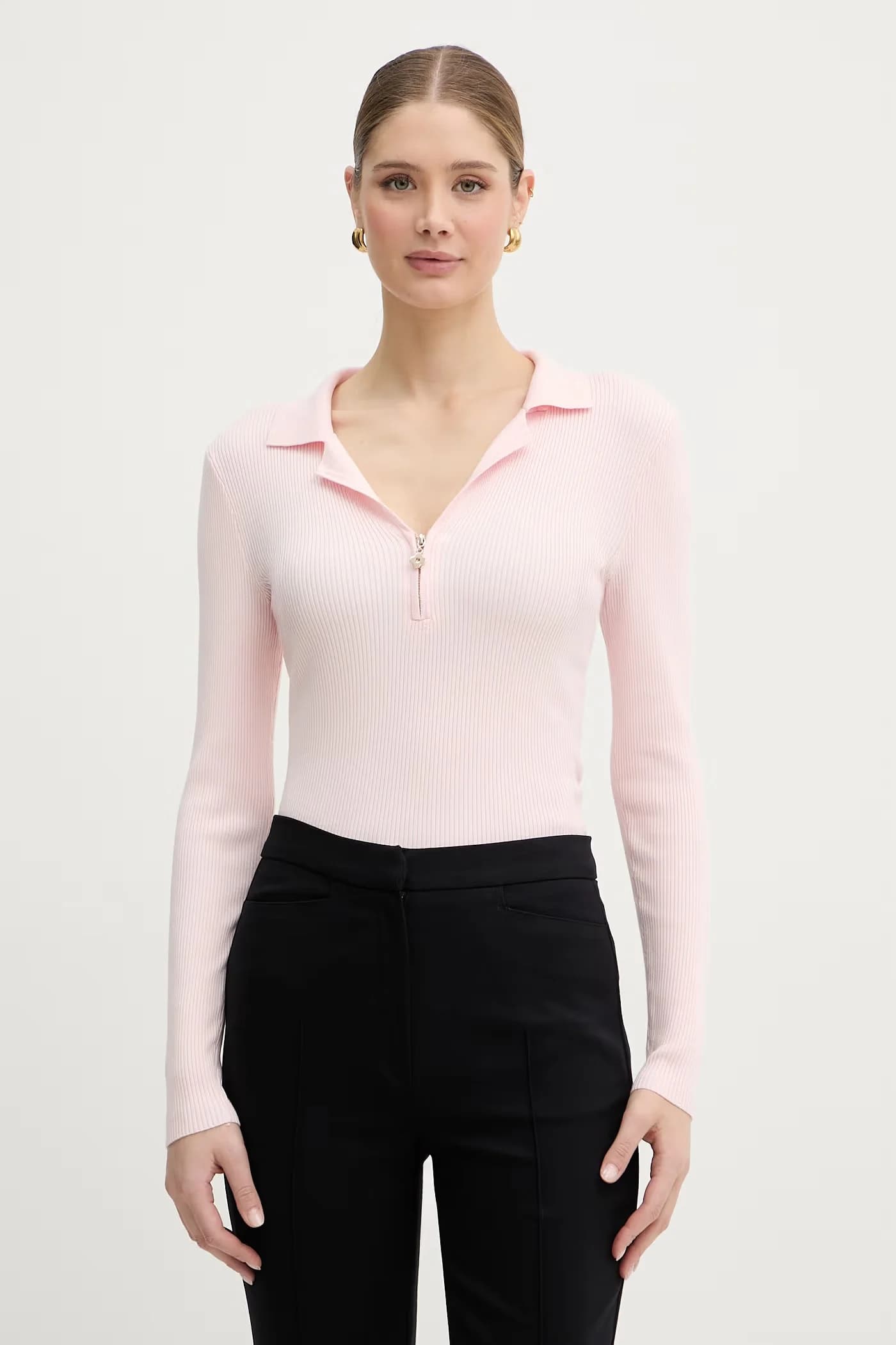 Женский свитер из вискозы